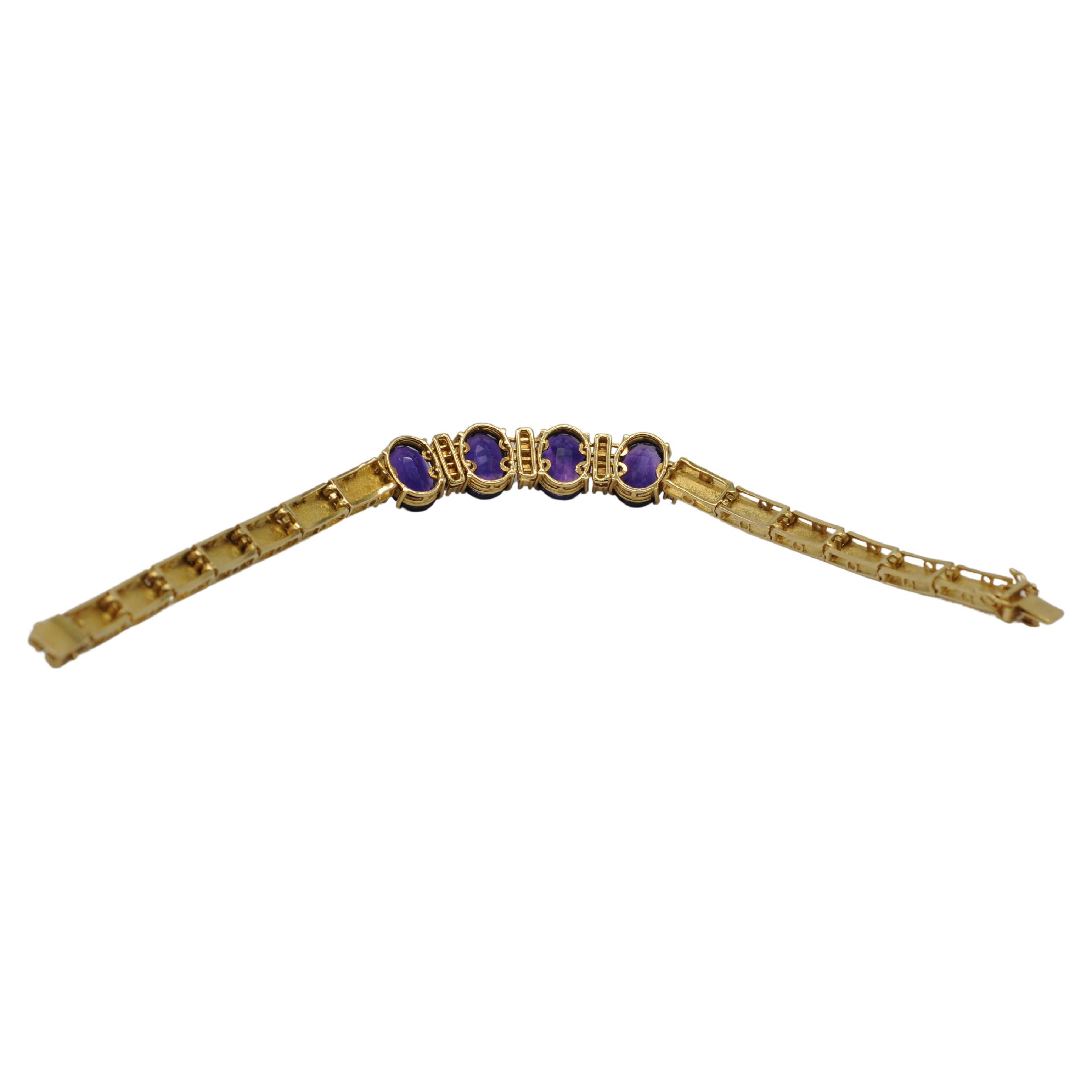 Armband aus 18 Karat Gold mit Amethysten und Diamanten für Damen oder Herren im Angebot