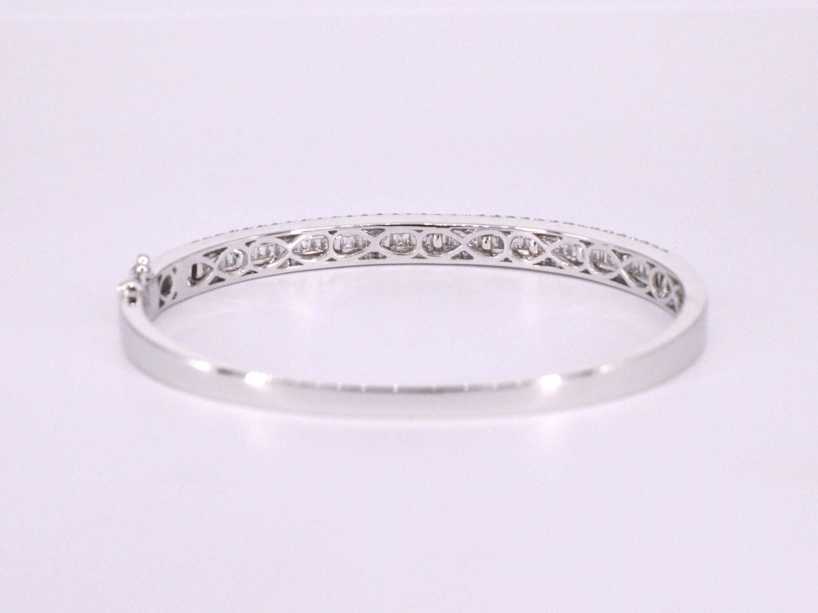 Bracelet avec diamants baguettes et diamants brillants en vente 1