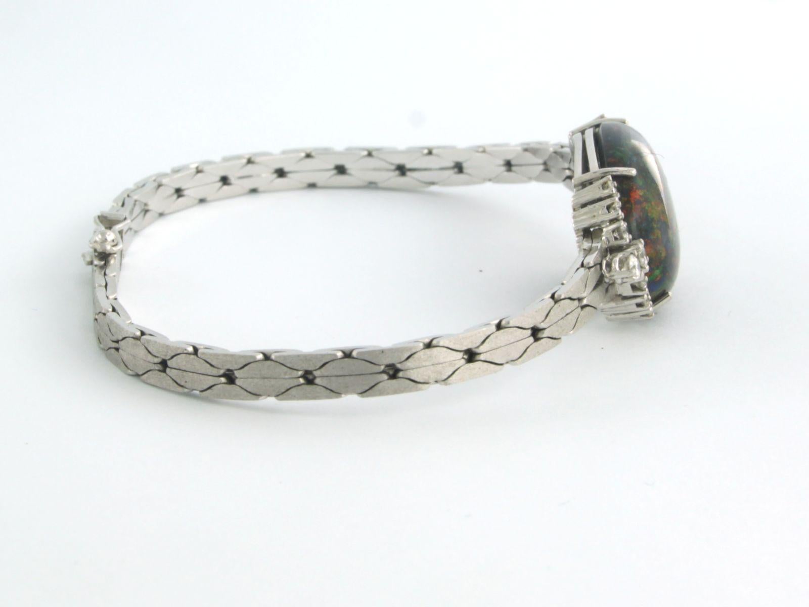 Pulsera con ópalo negro y diamantes talla brillante de hasta 0,50 ct Oro de 14k Moderno en venta