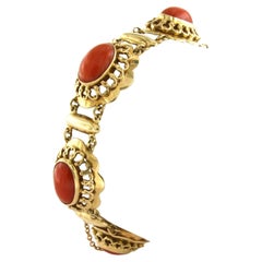 Bracelet with coral 21.8 grams 14k yellow gold 18 cm long