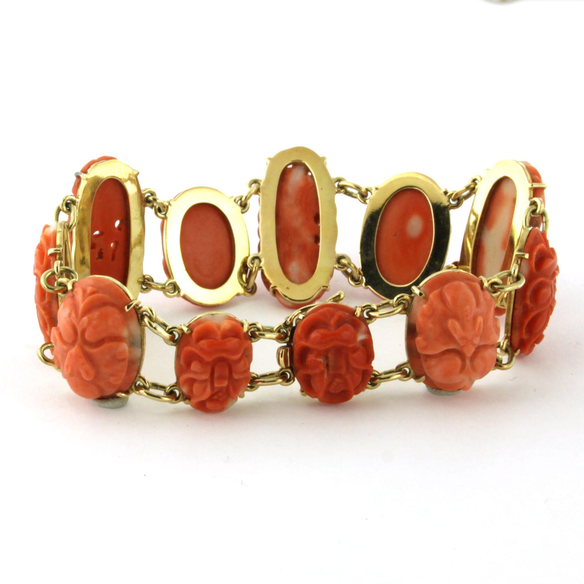 Bracelet avec fleur de corail sculptée - or 14k - 19,5 cm Pour femmes en vente
