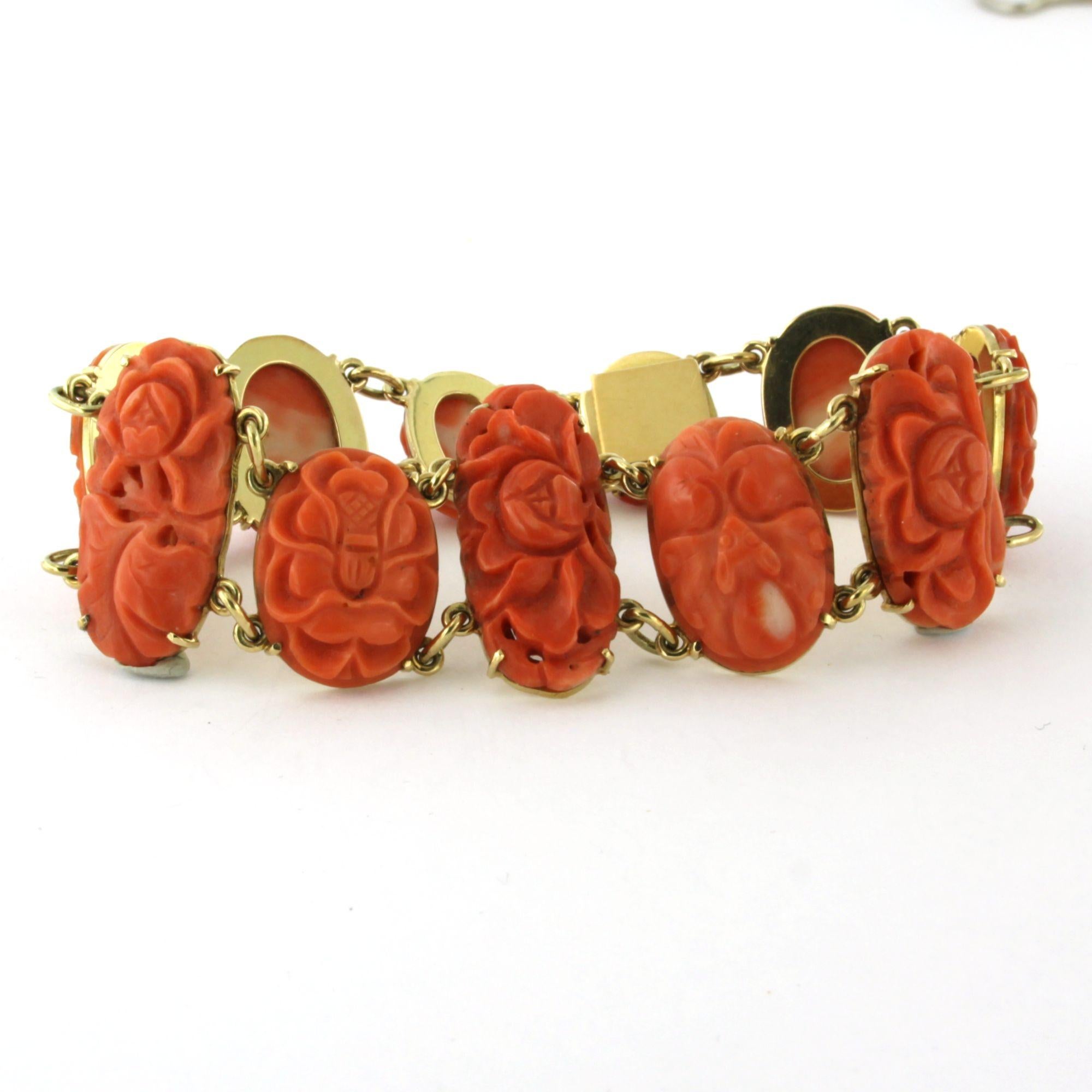 Bracelet avec fleur de corail sculptée - or 14k - 19,5 cm en vente 1