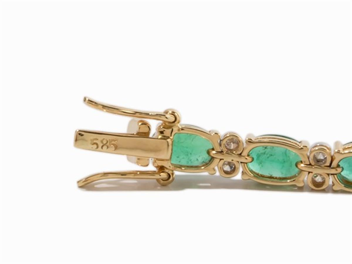 Oval Cut Bracelet with Diamonds and Emeralds, 585 Yellow Gold