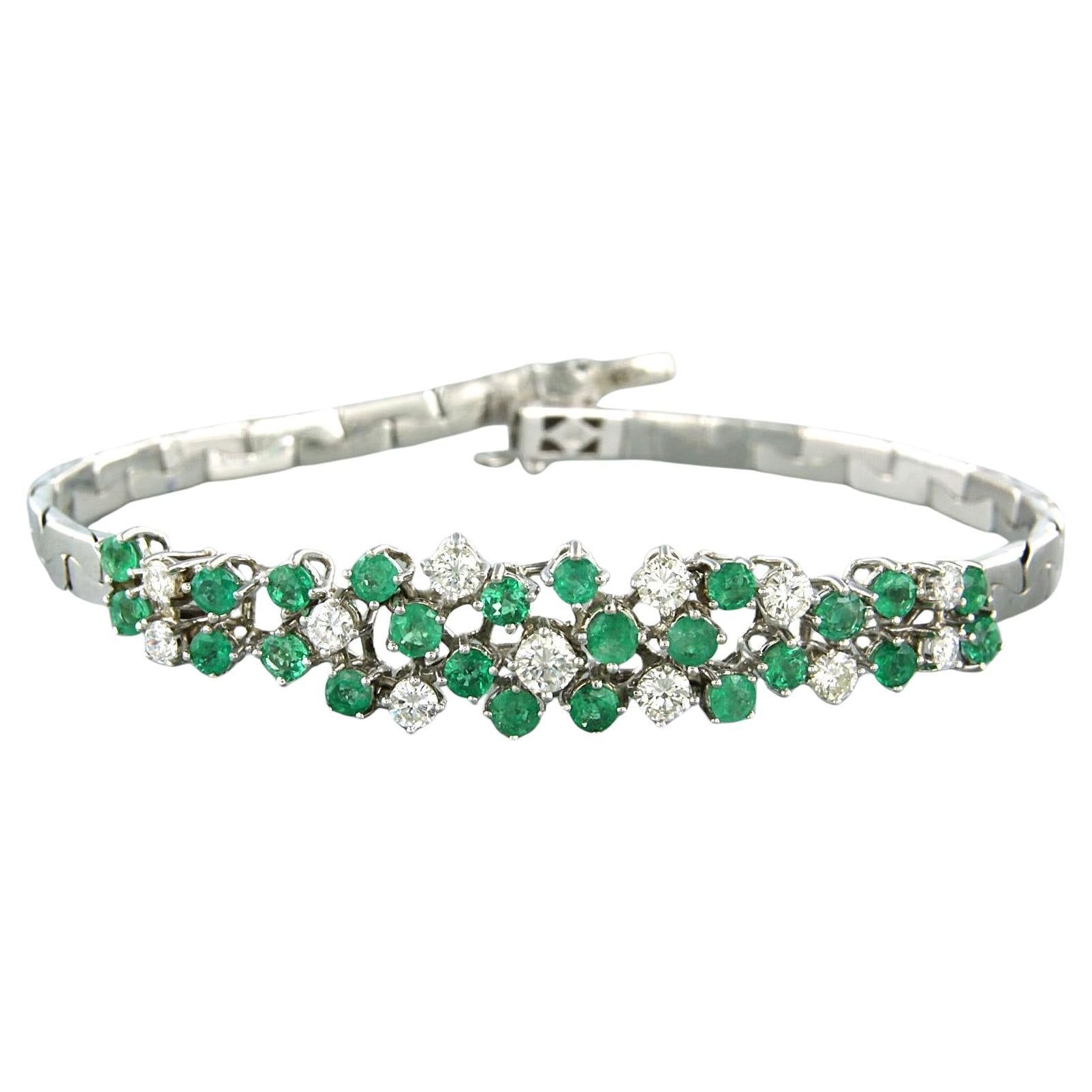 Armband mit Smaragd- und Diamanten im Brillantschliff bis zu 1,00ct 20.0 Gramm 18k Gold
