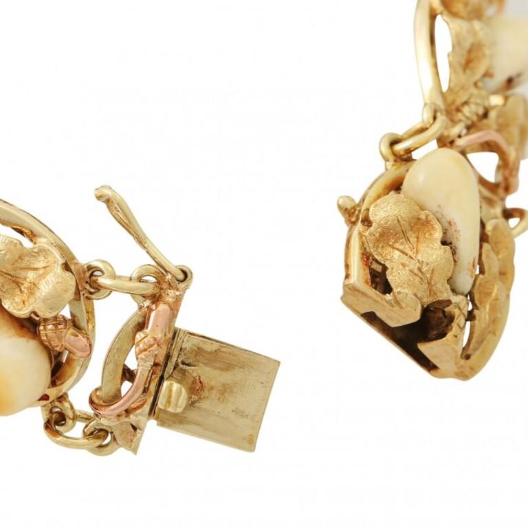 Armband mit Grandeln im Zustand „Relativ gut“ im Angebot in Stuttgart, BW