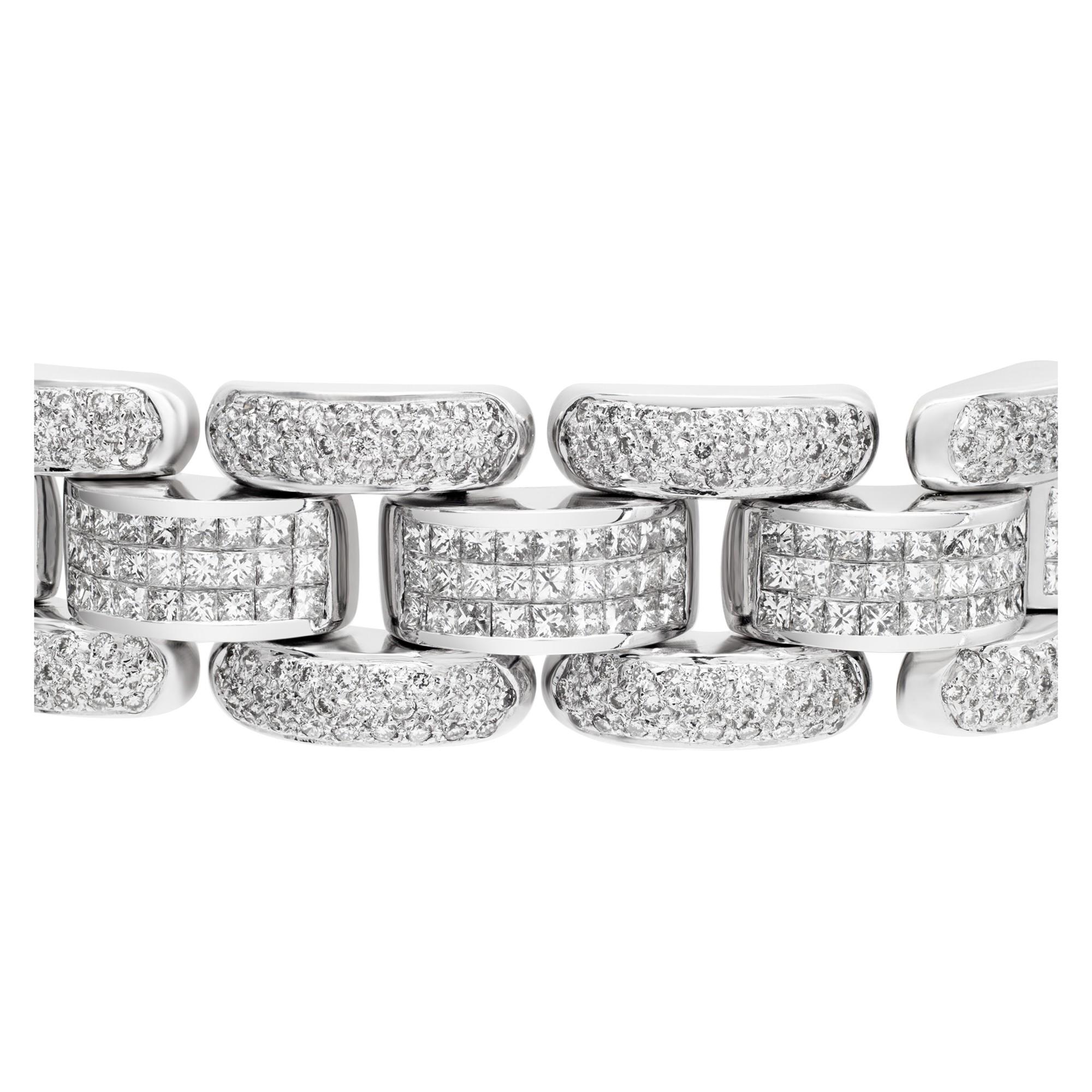 Modern Bracelet with Invisibly Set Princess and Round Cut Diamonds in 18k White Gold For Sale