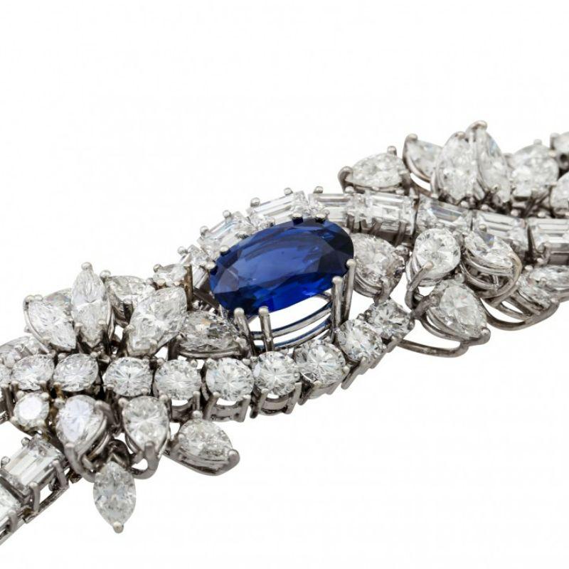 Brilliant Cut Bracelet with Numerous Diamonds Total Approx. 23.5 Ct For Sale