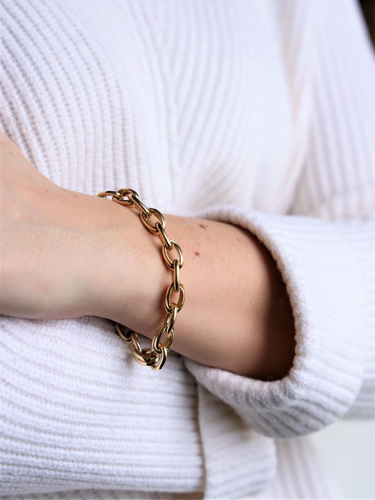 Armband aus Gelb- und WeiÃŸgold 750 Tausendstel (18 Karat). Masche forÃ§at doppelt abwechselnd. LÃ?nge: 17 cm. Breite: 0,99 cm. Gesamtgewicht: 45,58 g. Punze Eule. ausgezeichneter Zustand
