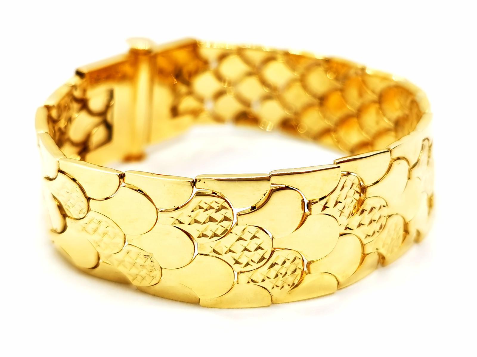 Bracelet en or jaune en vente 1