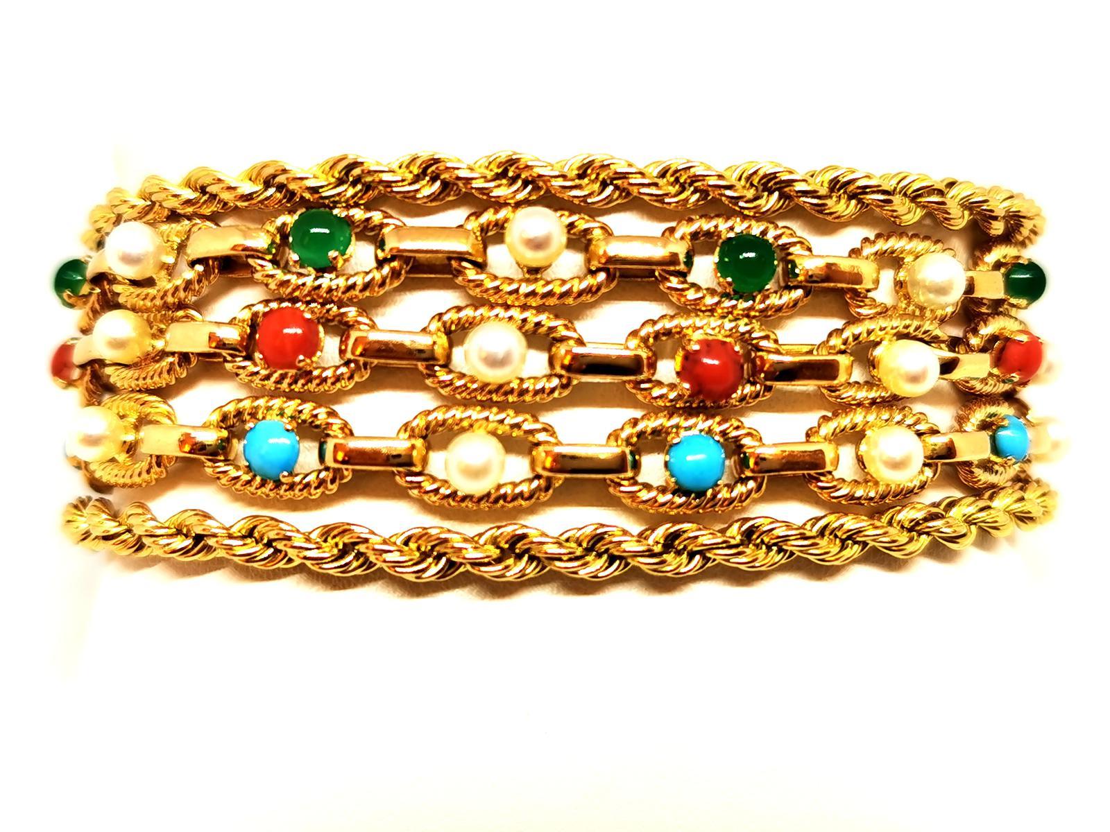 Cabochon Bracelet Yellow Gold Carnelian For Sale