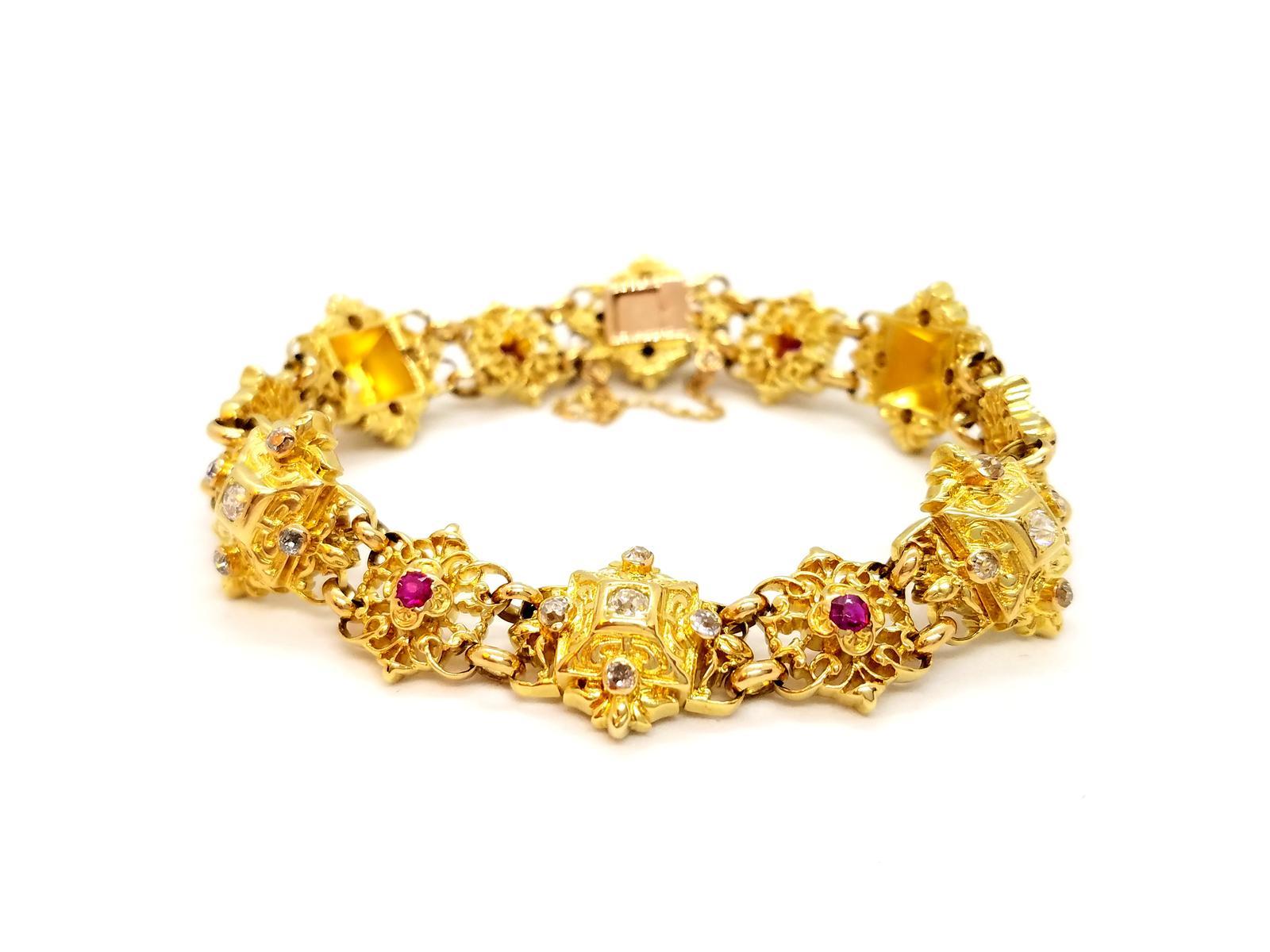 Bracelet en or jaune et diamants Pour femmes en vente