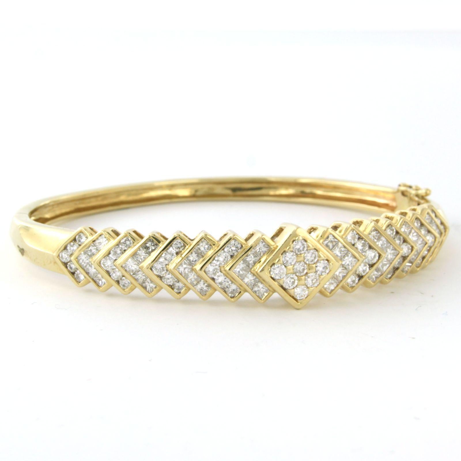 Modern Bracelot with brilliant and princess cut diamonds up to 2.50ct 14k yellow gold For Sale