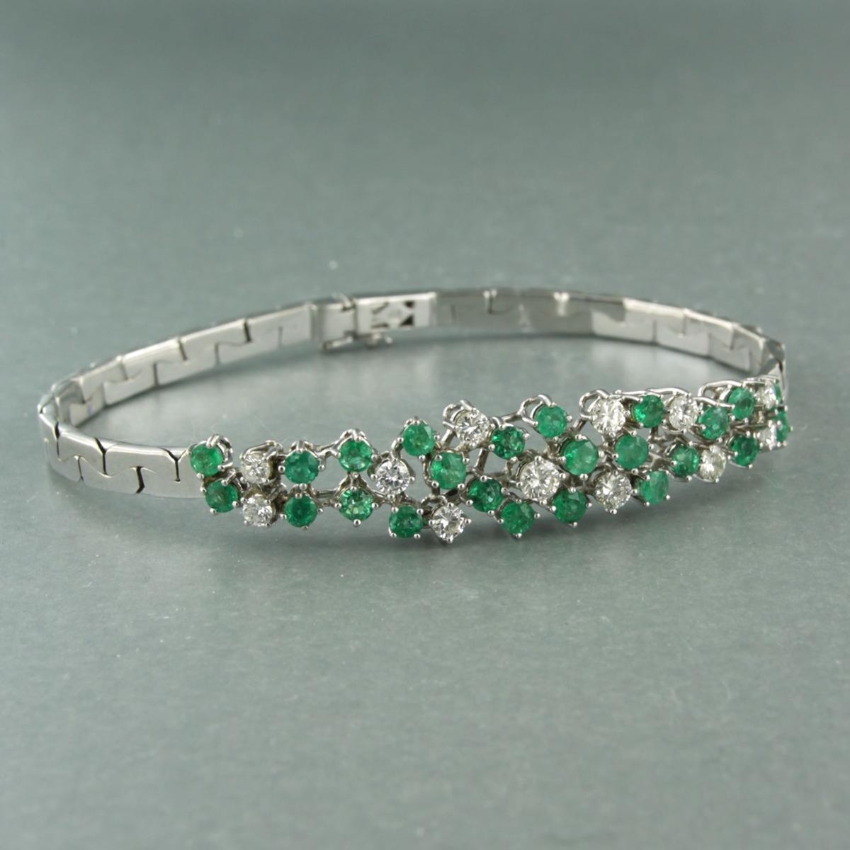 Bracelot with emerald and diamonds 18k white gold For Sale 2