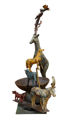 Another Way Around, Sculpture animalière en bronze avec patine peinte par Brad Rude