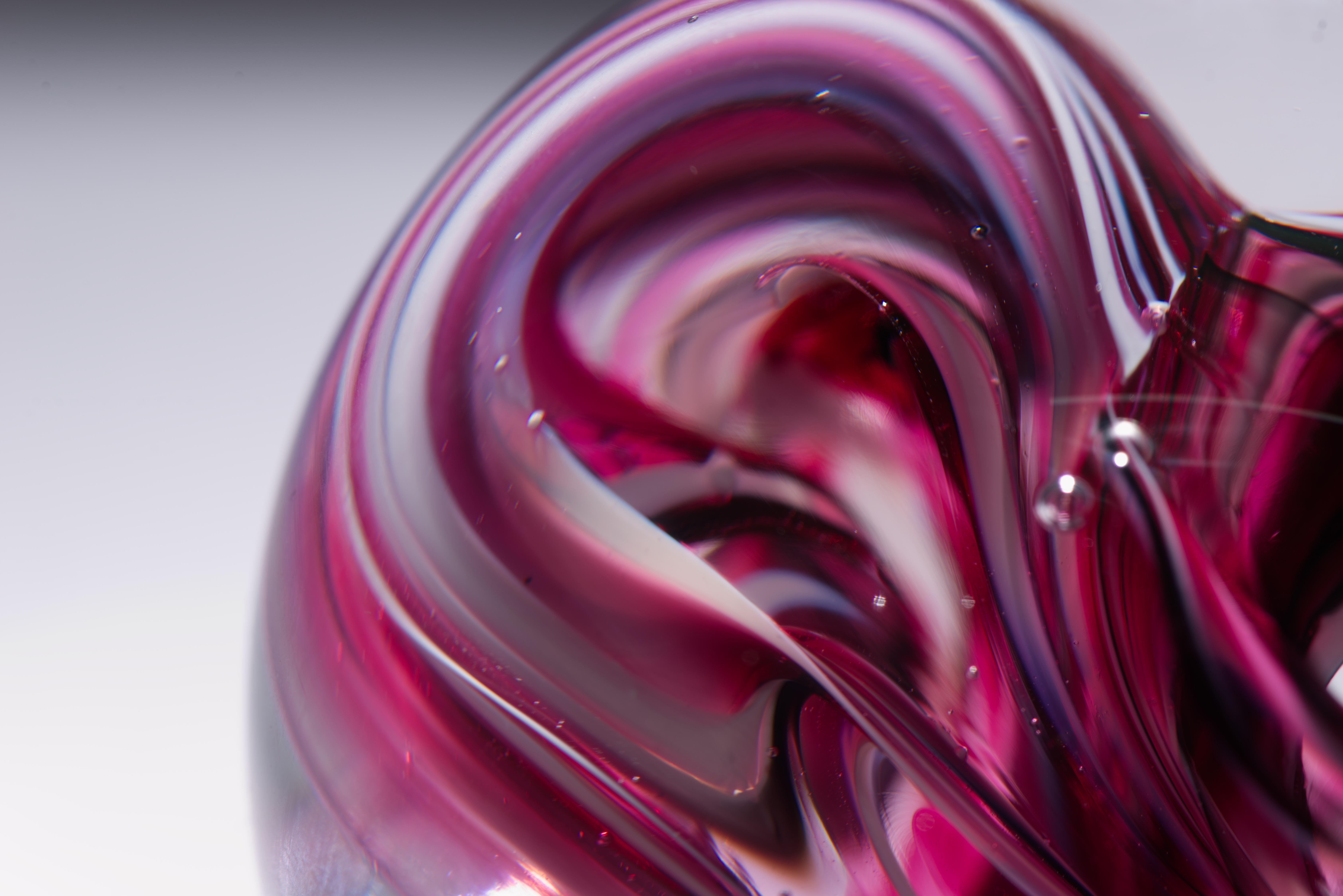 Brad Shute Abstract Red & White Paperweight, American Art Glass For Sale 1