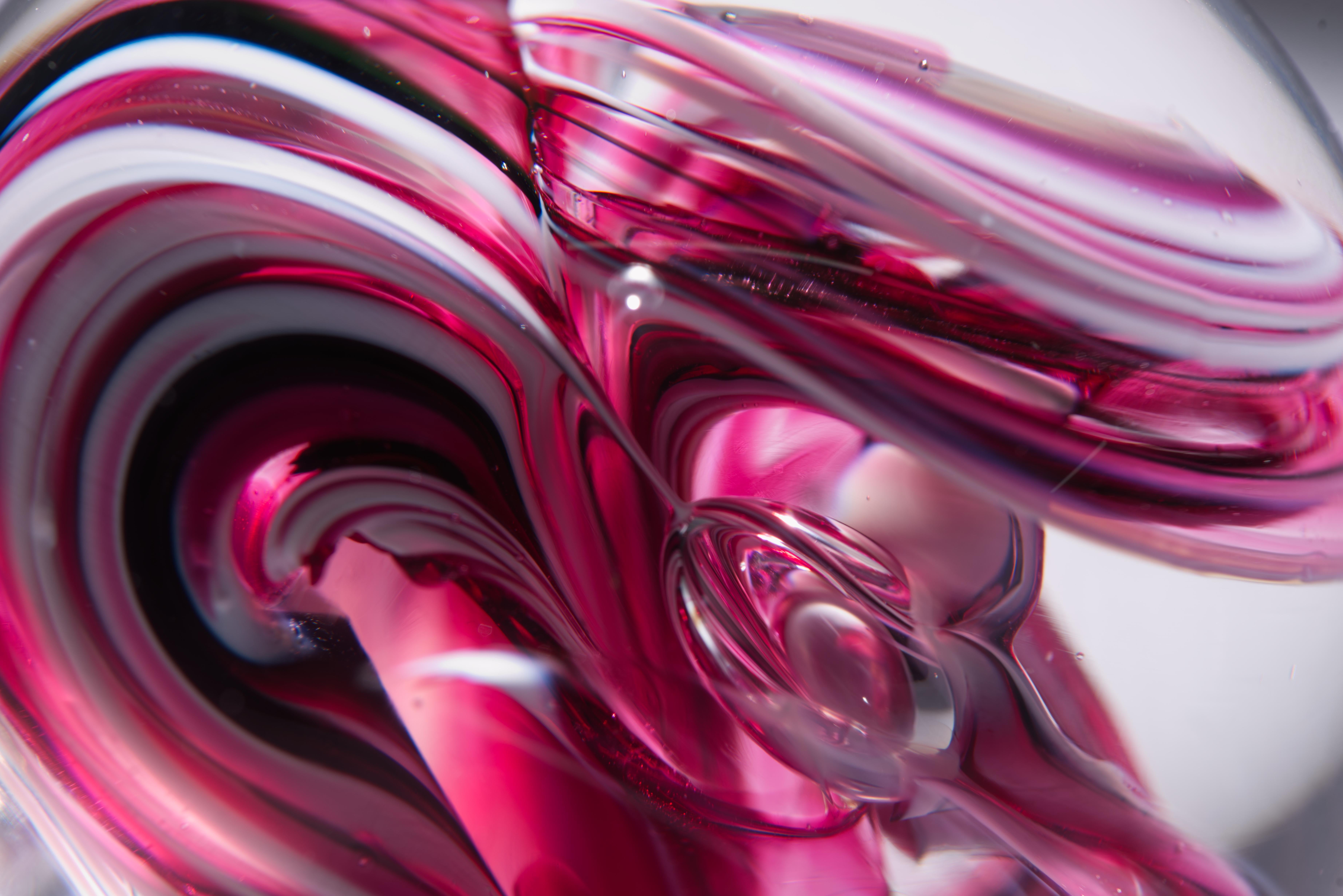 Brad Shute Abstract Red & White Paperweight, American Art Glass For Sale 2