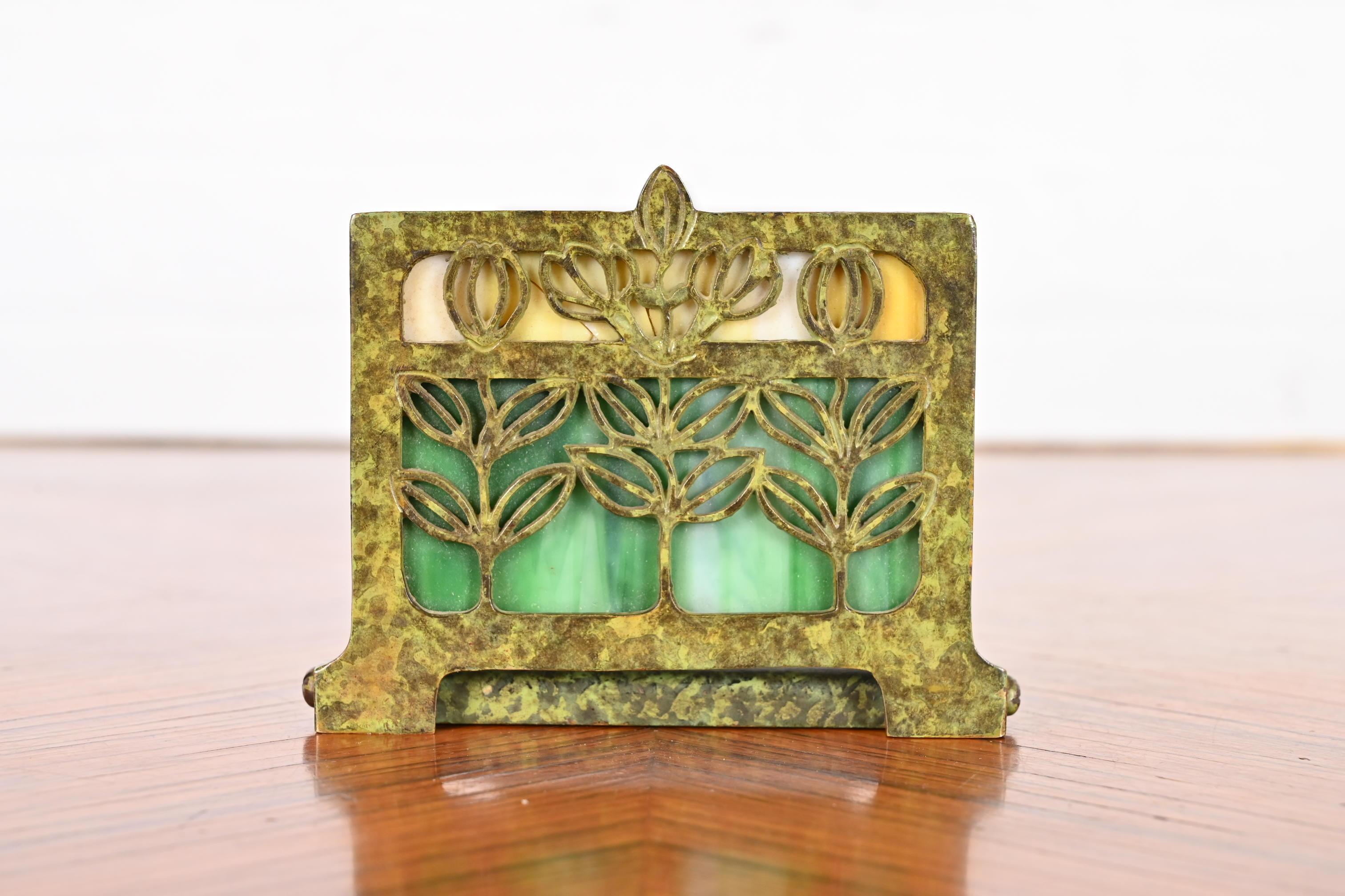 Bradley and Hubbard - Porte-livres extensible Art Nouveau en bronze et verre de glace en vente 4