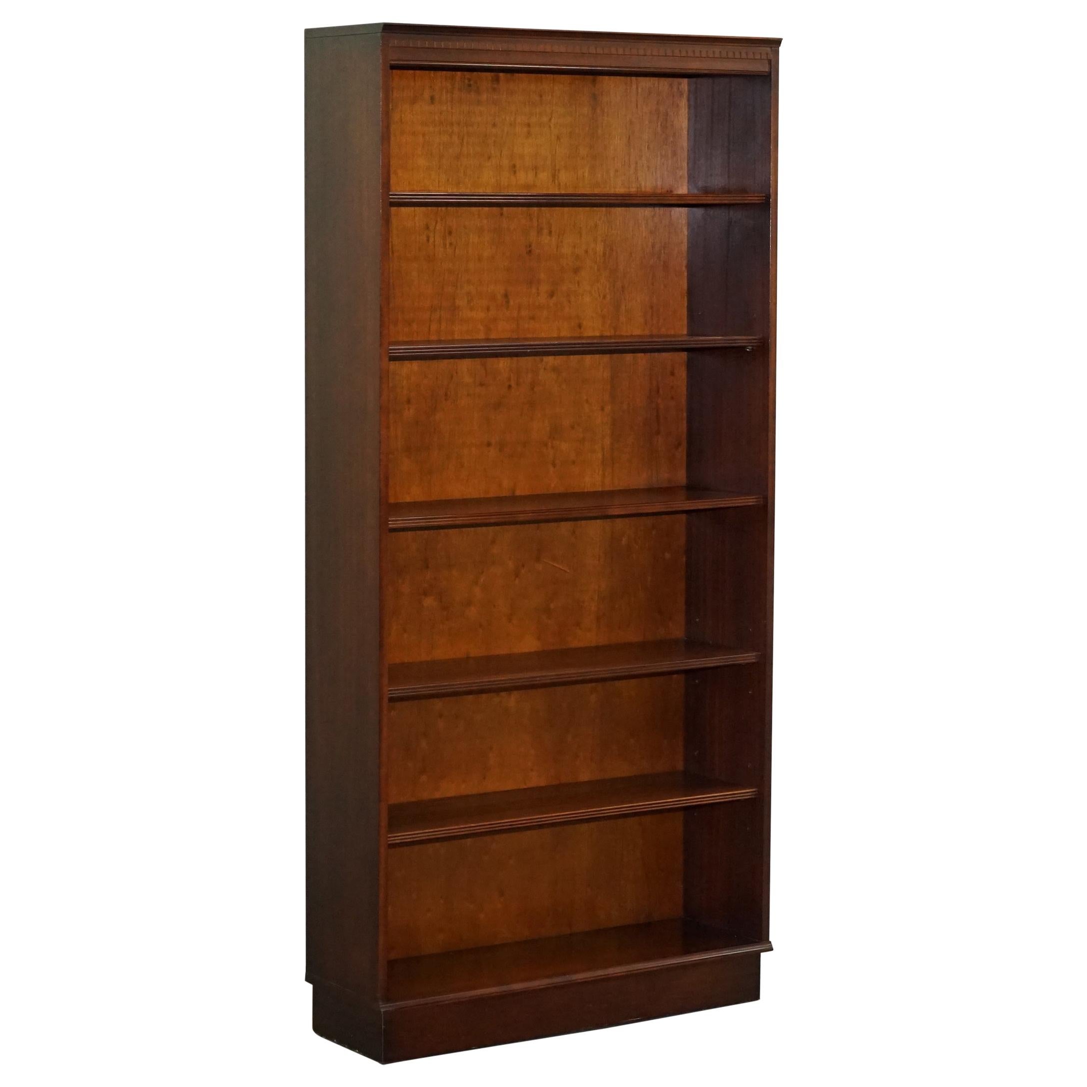 Bradley Furniture Mahogany English Library Bookcase Height Adjustable Shelves