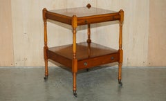 BRADLEY FURNITURE STAMPED FLAMED MAHOGANY SIDE TABLE WITH BUTLERS SERVING TRAy