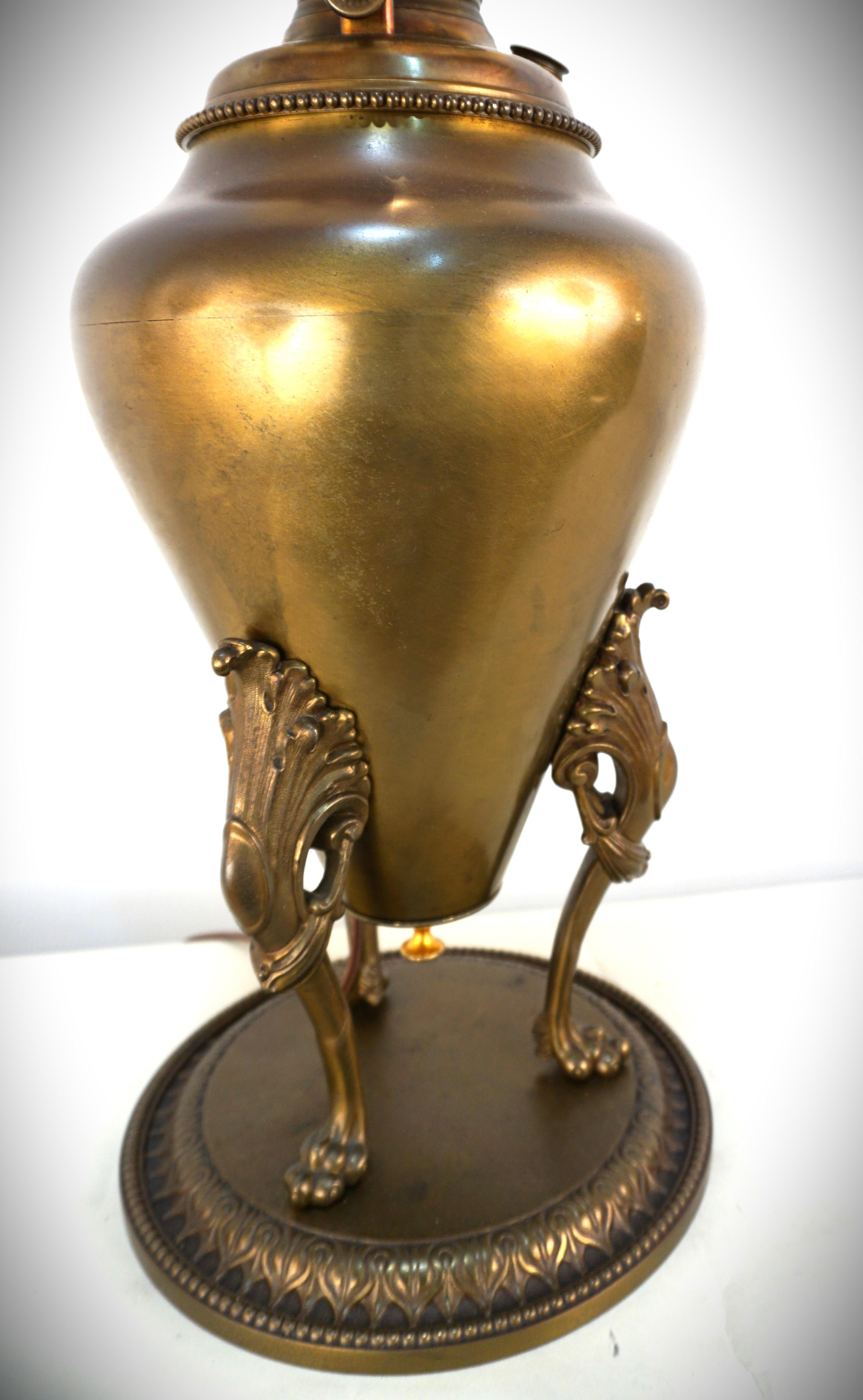 Bradley & Hubbard 19th Century Oil Lamp In Good Condition In Fairfax, VA