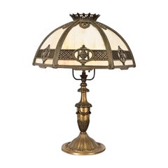 Bradley & Hubbard Antigua lámpara de sobremesa de cristal de escoria Art Nouveau, circa 1910
