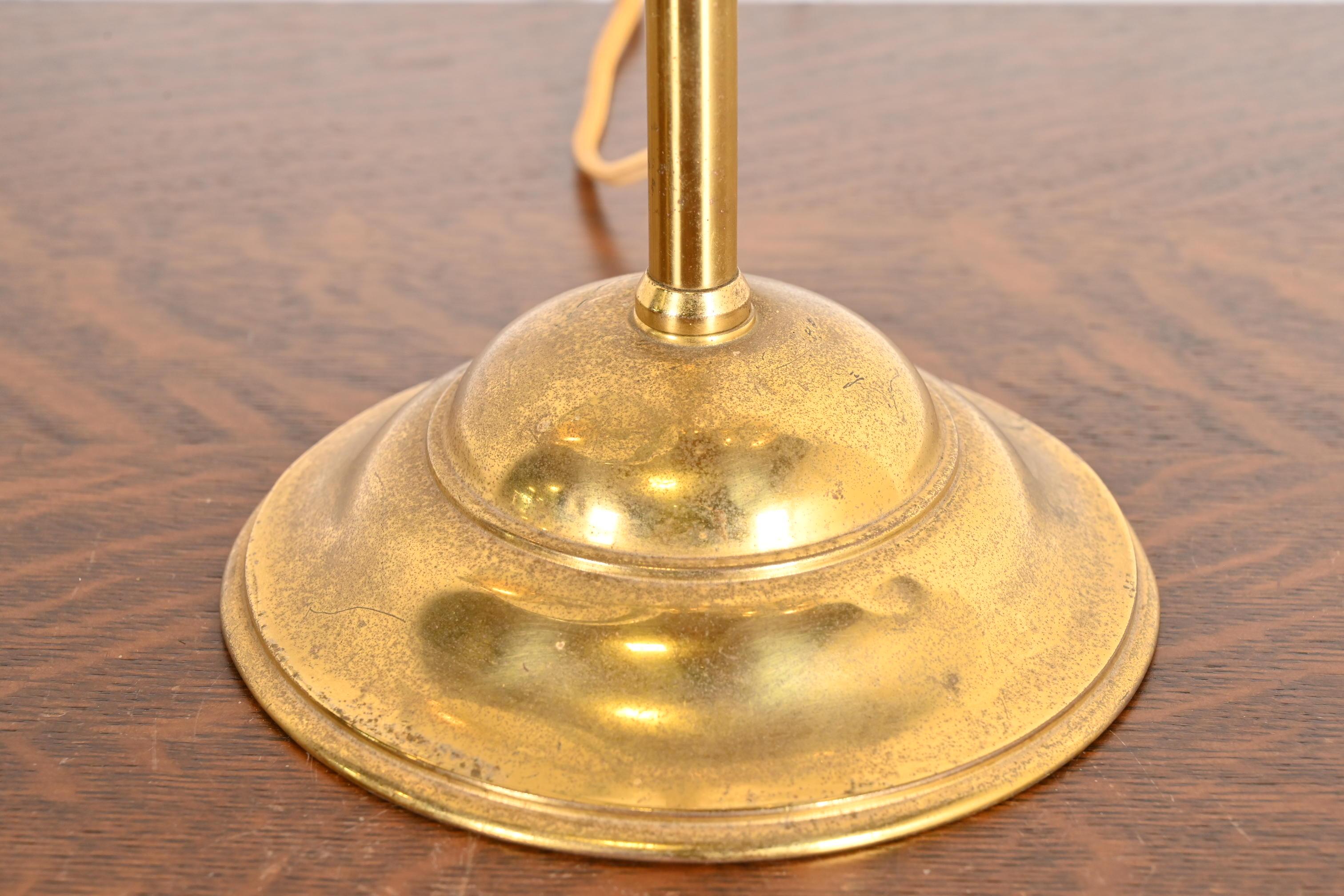 Bradley & Hubbard Lampe d'étudiant en laiton, ancienne, Arts & Crafts en vente 3