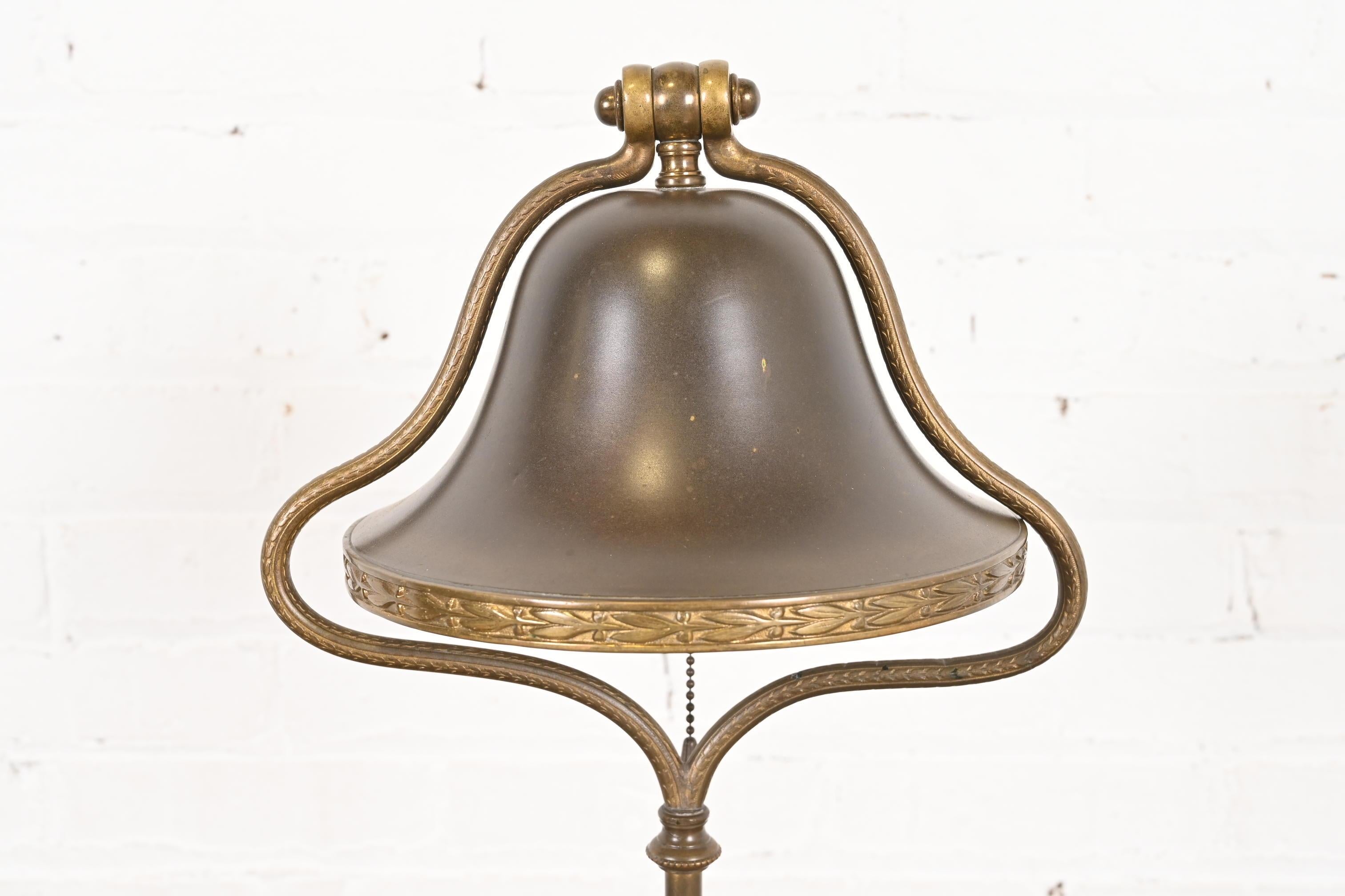 Bradley & Hubbard Arts and Crafts Harp Desk Lamp or Table Lamp, Circa 1920s For Sale 1