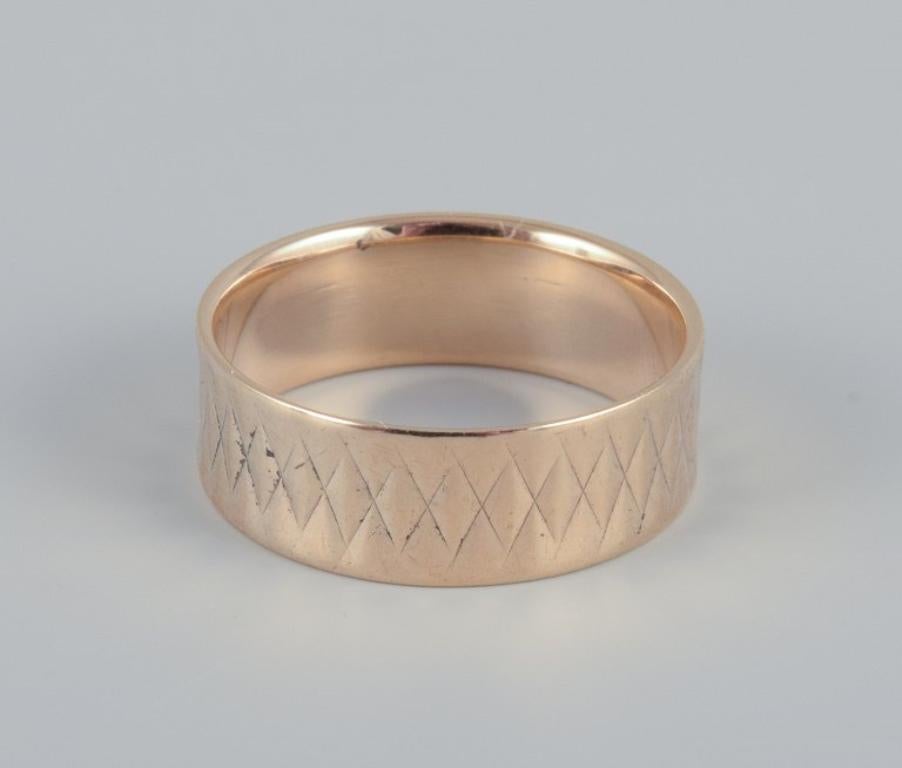 Bræmer Jensen, Danish goldsmith. 14 karat gold ring in modernist design.
Approximately from 1960.
In perfect condition.
Hallmarked.
Ring size: 17 mm. - US size 6.5.
