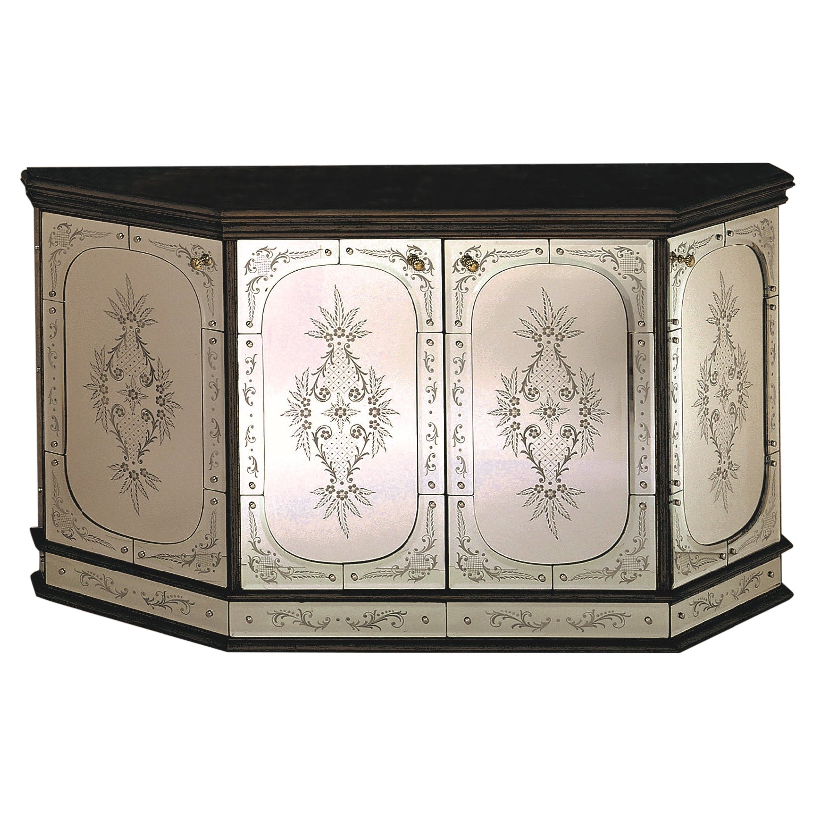 Credenza "Bragadin" in vetro di Murano con specchio Hand Made di Fratelli Tosi