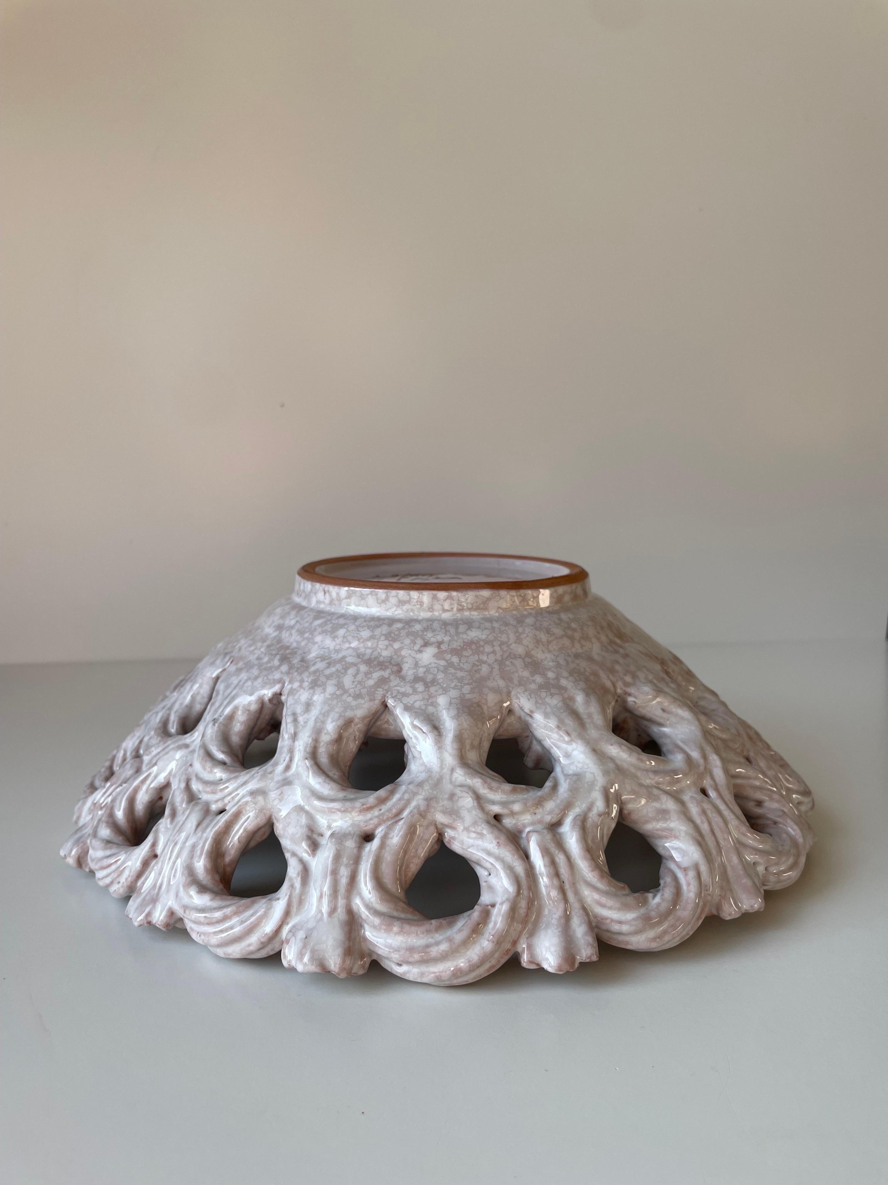 20th Century Italian 1950s Braided Ceramic Decorative Bowl For Sale