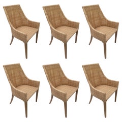 Ensemble de six fauteuils d'extérieur en résine tressée effet rotin et bois de teck