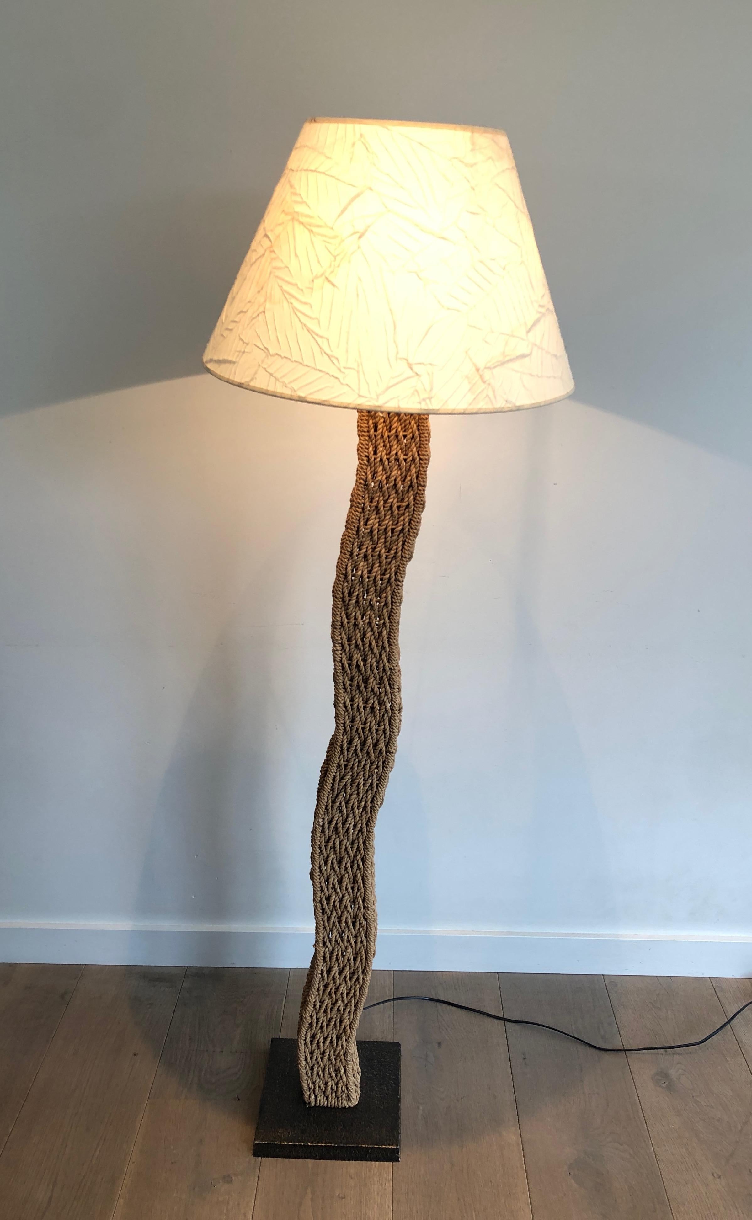 Braided Rope Floor Lamp on a Square Metal Base. Japonses Work, circa 1980 For Sale 14