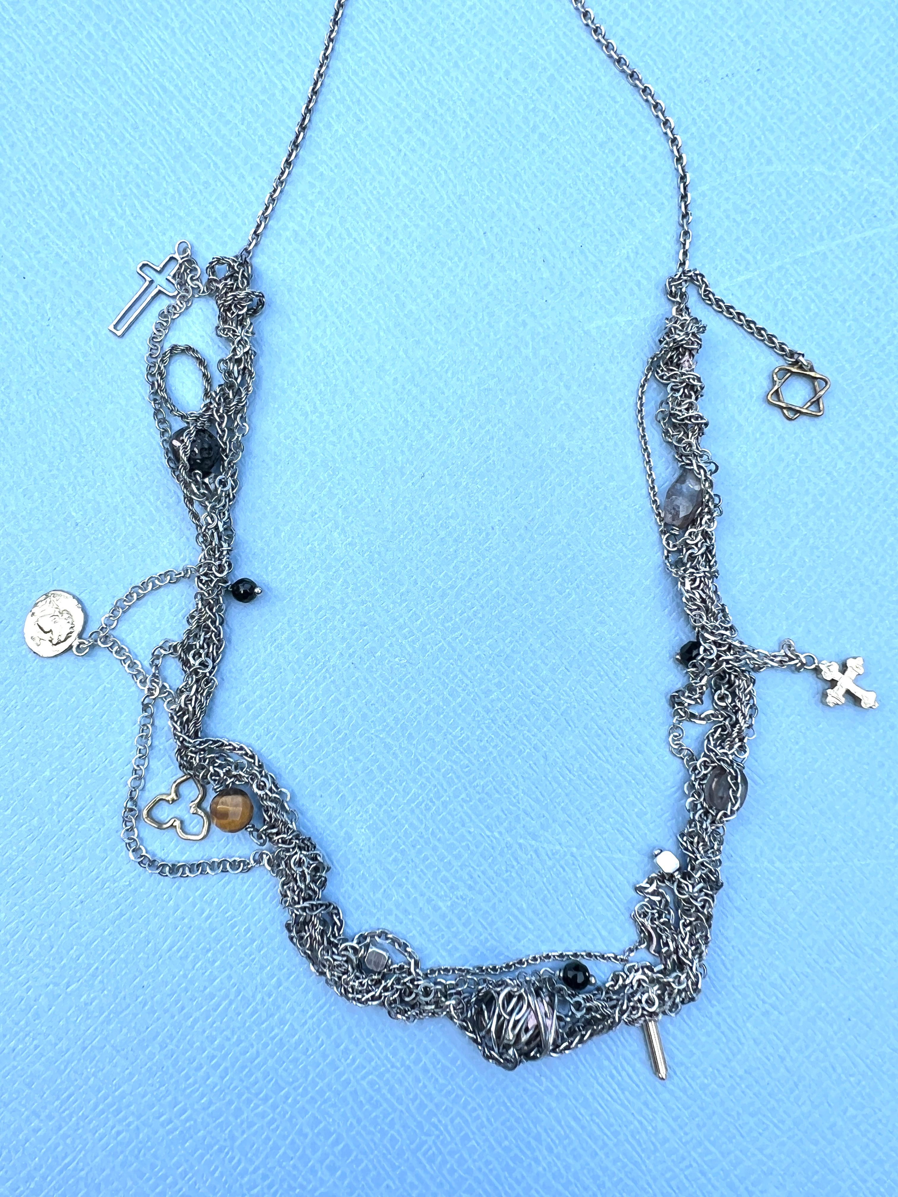 Donna Collana a catena d'argento intrecciata Spinello Occhio di tigre Labradorite Croce di David in vendita