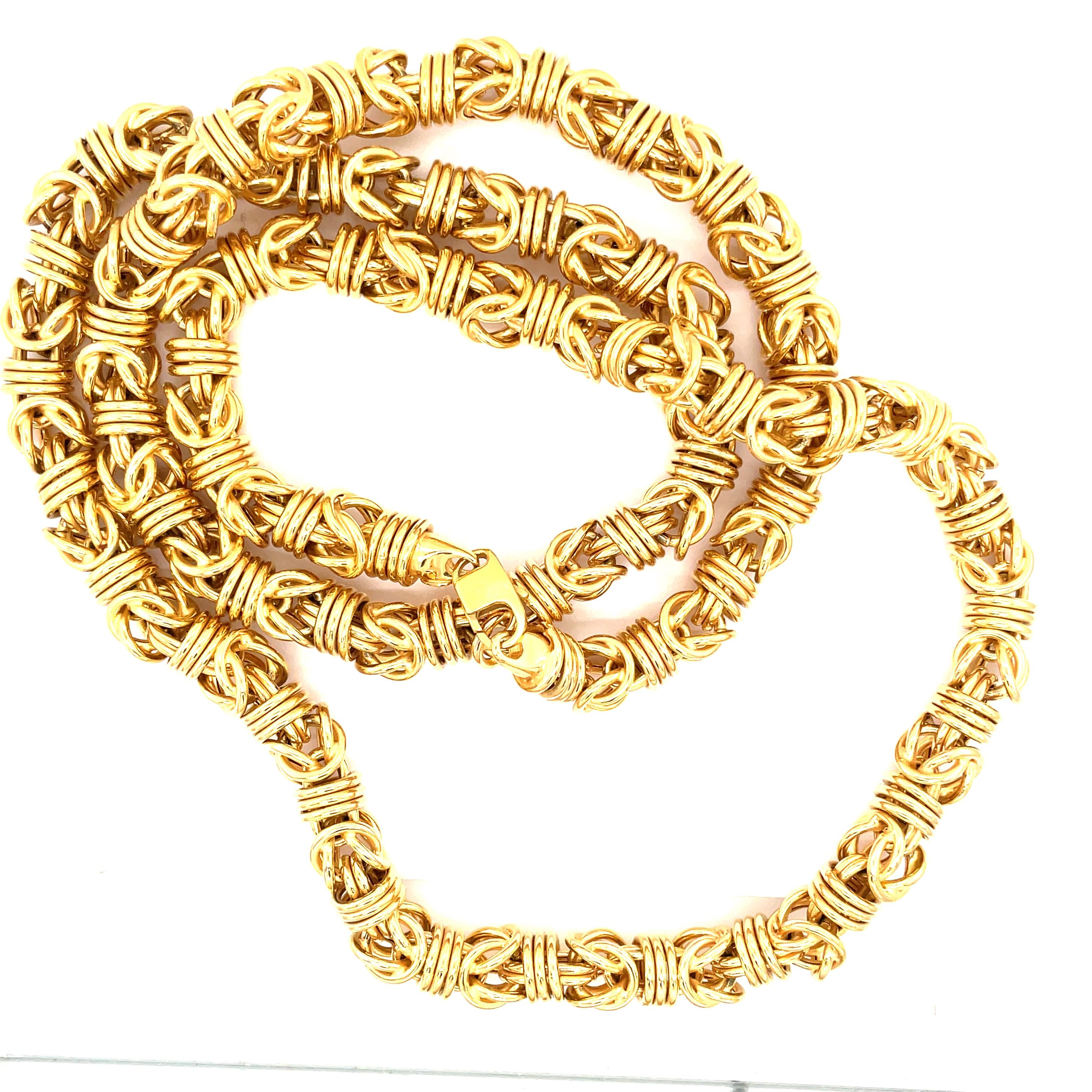 14K Gelbgold Kette.  Türkisch, geflochten.  36 Zoll lang.  
gestempelt 585
120.5 Gramm