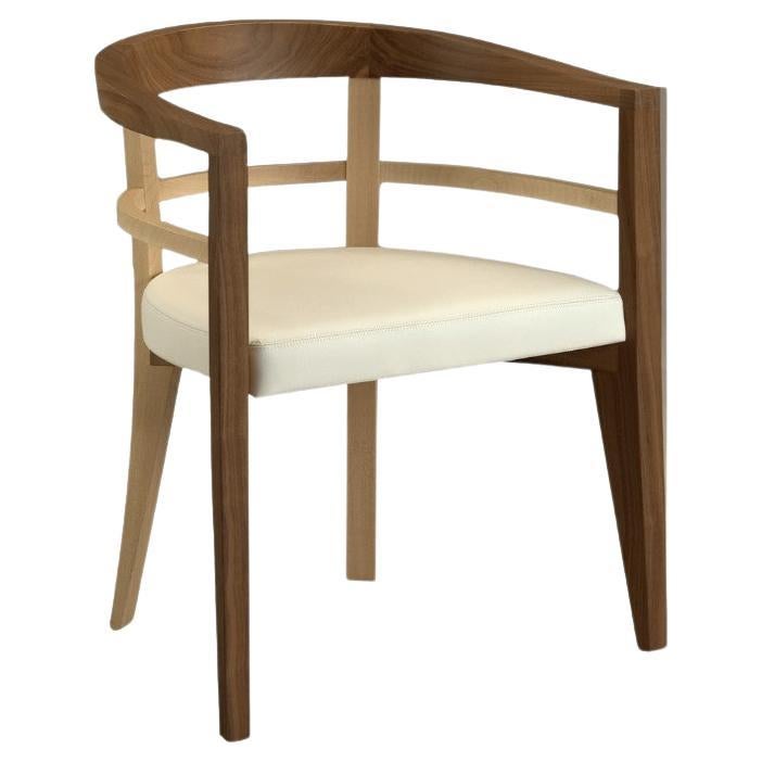 Bramante, Zeitgenössischer Sessel aus Ahorn und Nussbaumholz, Design Franco Poli