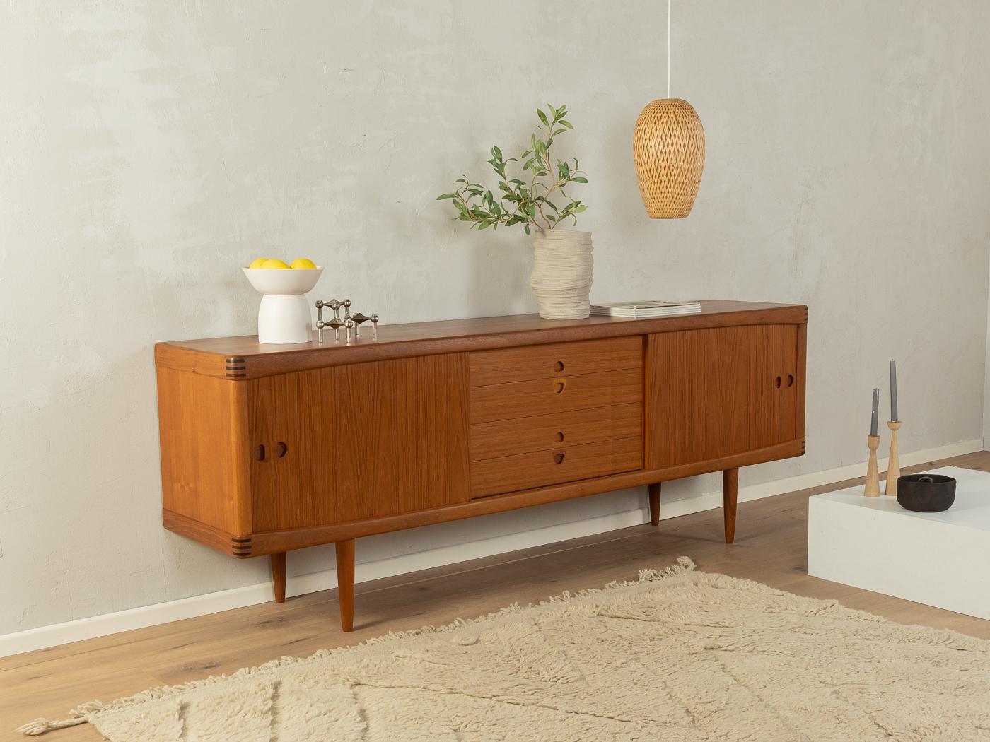 Bramin classic sideboard In Good Condition For Sale In Neuss, NW