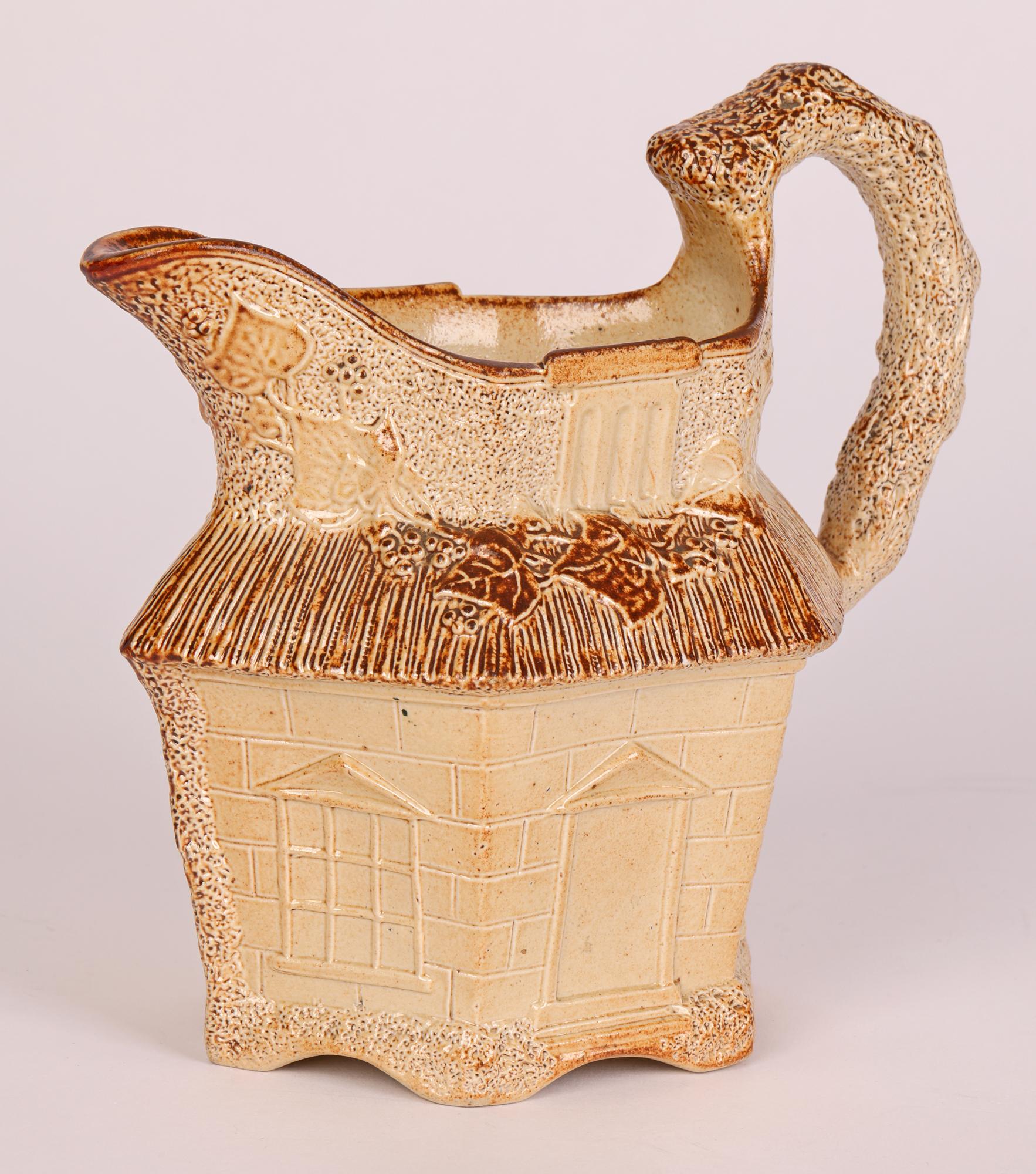 Brampton - Grande cruche de table anglaise rare en forme de cottage, émaillée au sel et datant de l'époque médiévale en vente 7