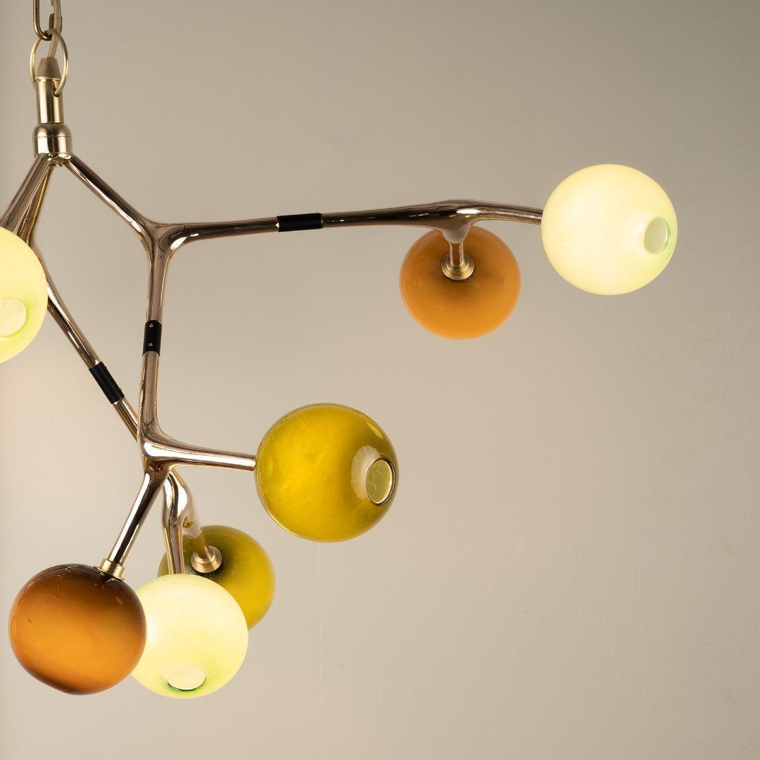 Branch 15 Pendelleuchte aus rauchglas und polierter bronze von Isabel Moncada (Messing) im Angebot