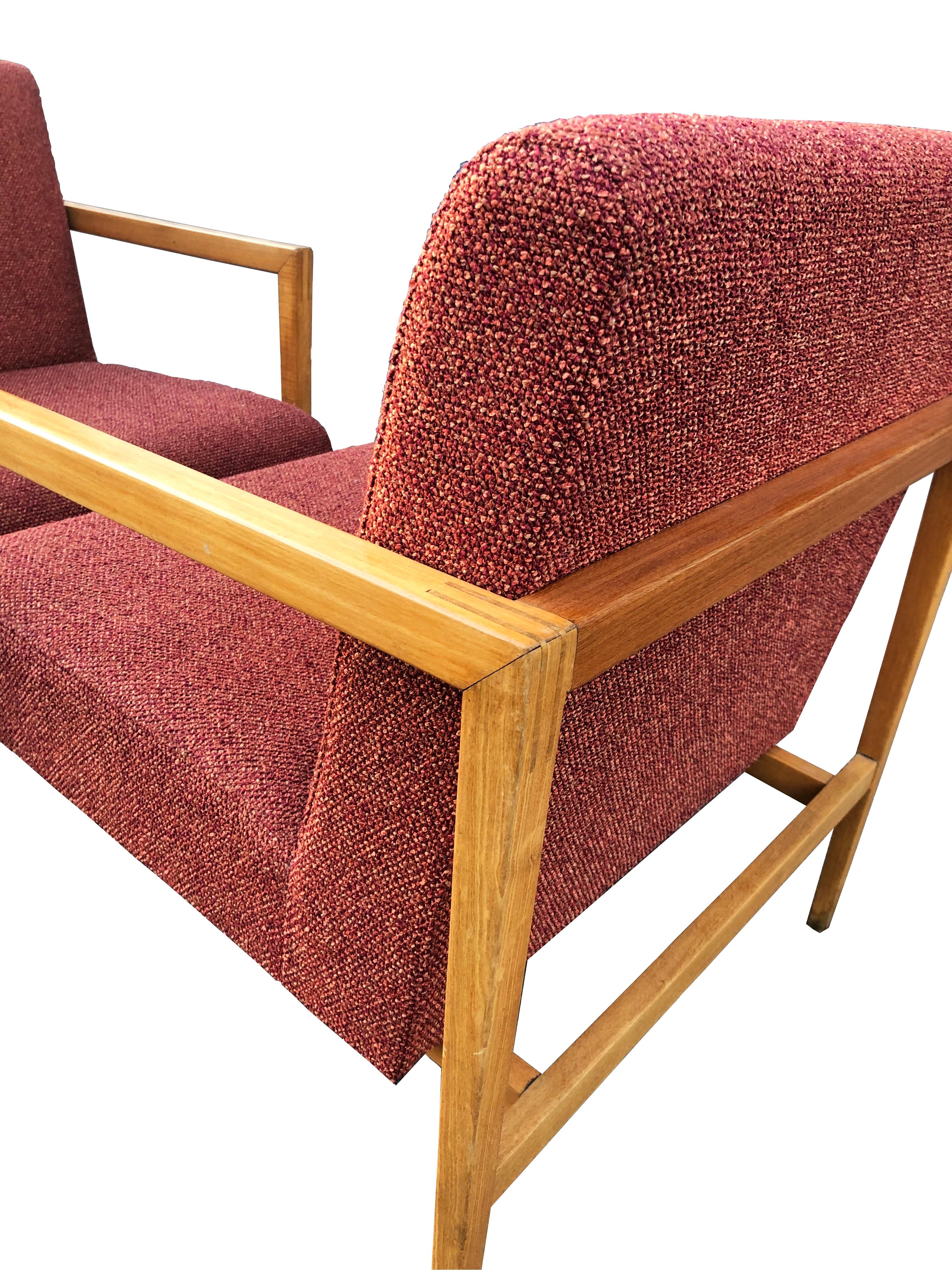 Paire de fauteuils modernes brésiliens Branco & Preto, « R3 »  Bon état - En vente à Whitstable, GB