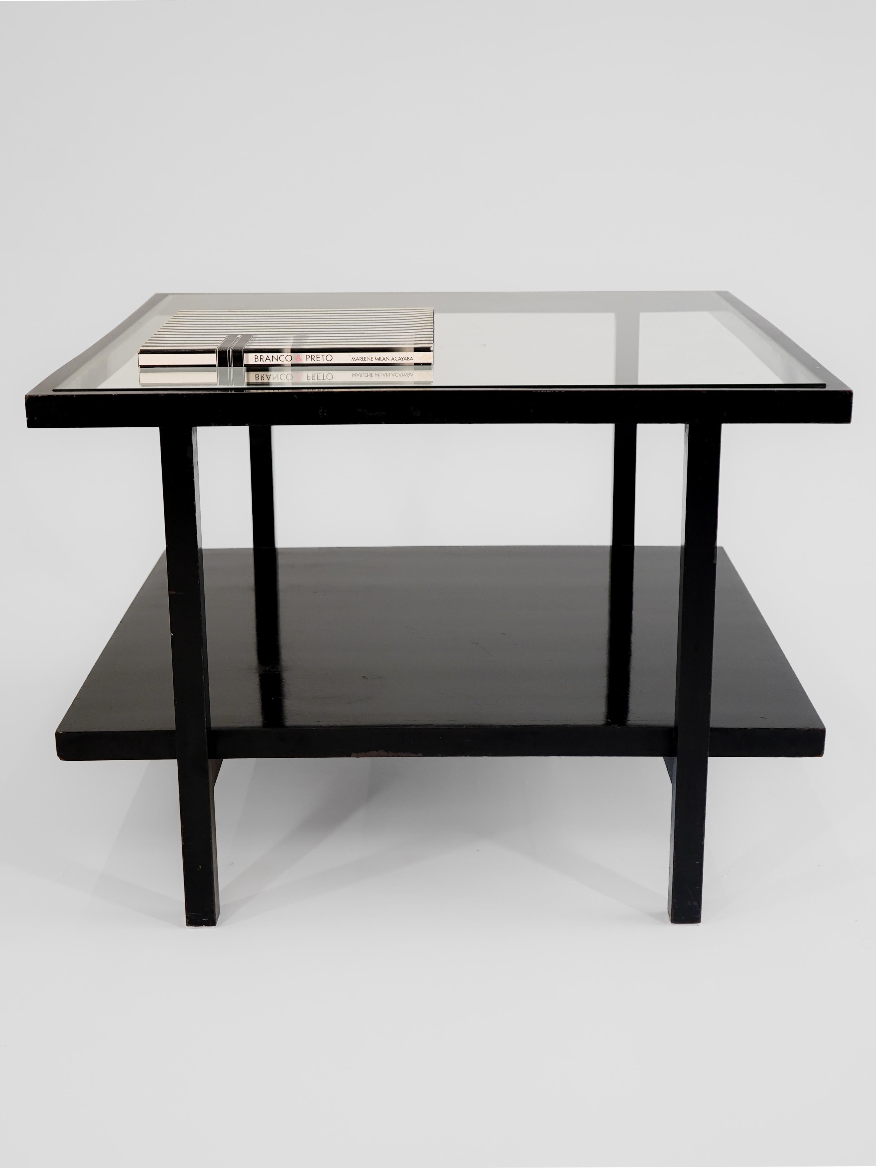 Branco & Preto - Beistelltisch, 1960, Moderne Mitte des Jahrhunderts, Brasilien (Holz) im Angebot