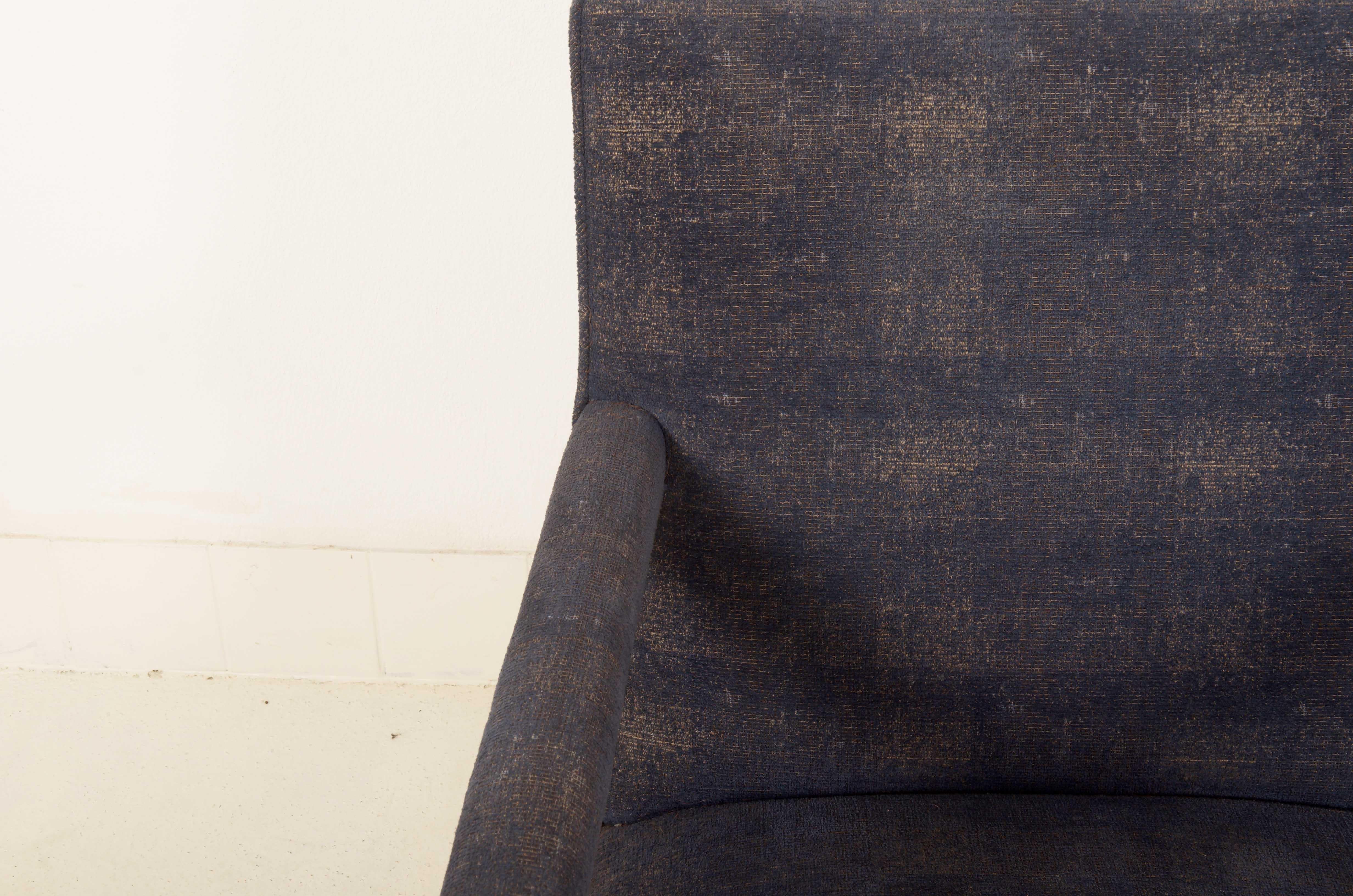 Brancusi Style Armchair by John Hutton for Donghia. For Sale 4
