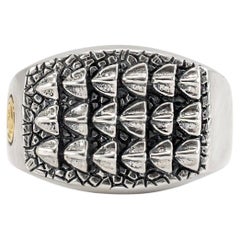 Marke: David Yurman  Gender: Uni Cocktailring aus 18 Karat Gelbgold mit natürlichem Alligatorleder
