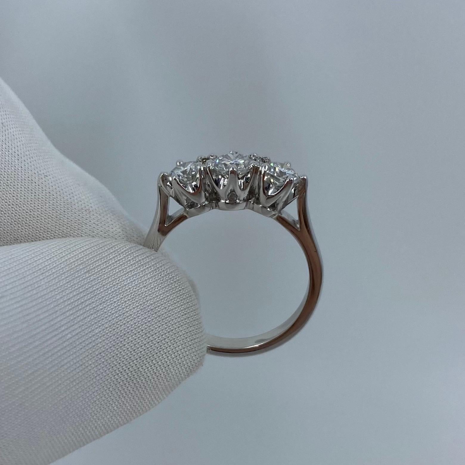 Brand New 0.90 Carat Diamond VS G/H Trilogy Three-Stone Ring 18 Karat White Gold 7