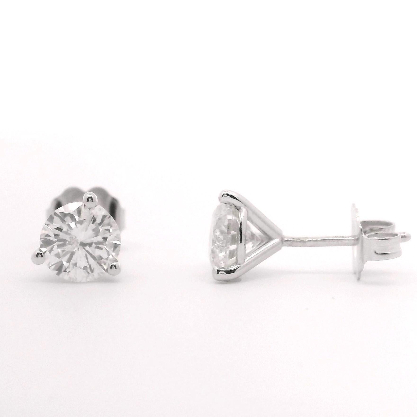 Brand New 1.55cttw Natural Diamond Stud Earrings in 14k White Gold For Sale 2