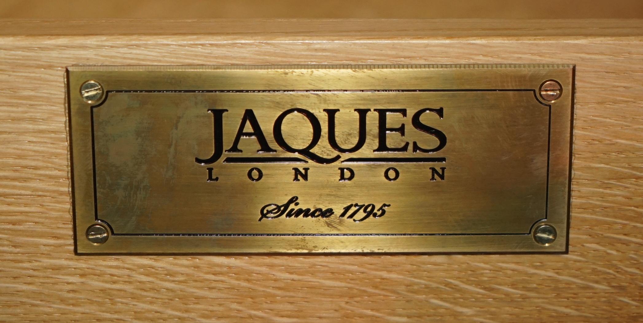 BRAND NEW 2009 LTD EDITION SOLD OUT JAQUES CHAMPIONSHiP CROQUET SET (Leinwand) im Angebot