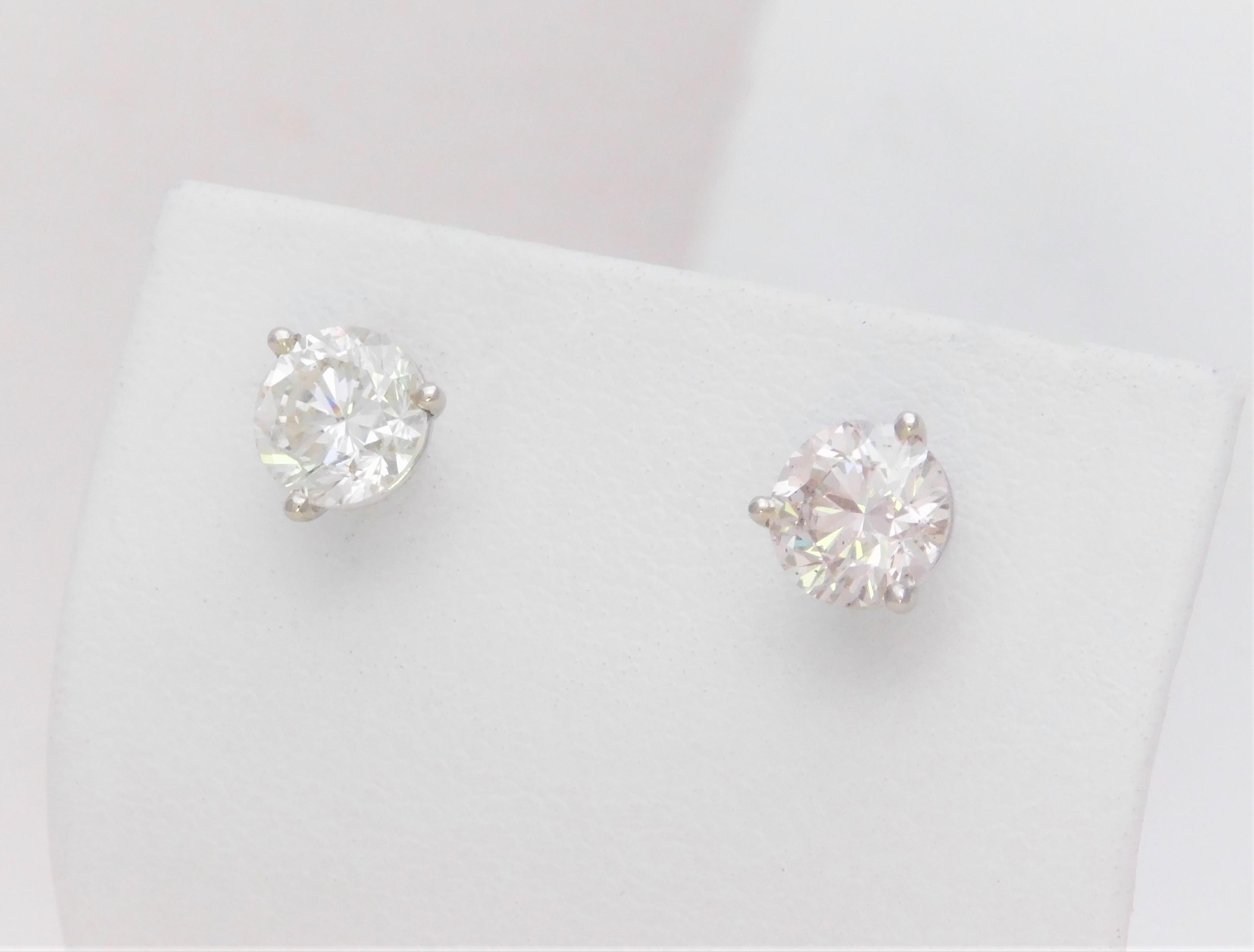 Brand New 2.06 Carat Round Brilliant-Cut Diamond Stud Earrings In New Condition For Sale In Metairie, LA
