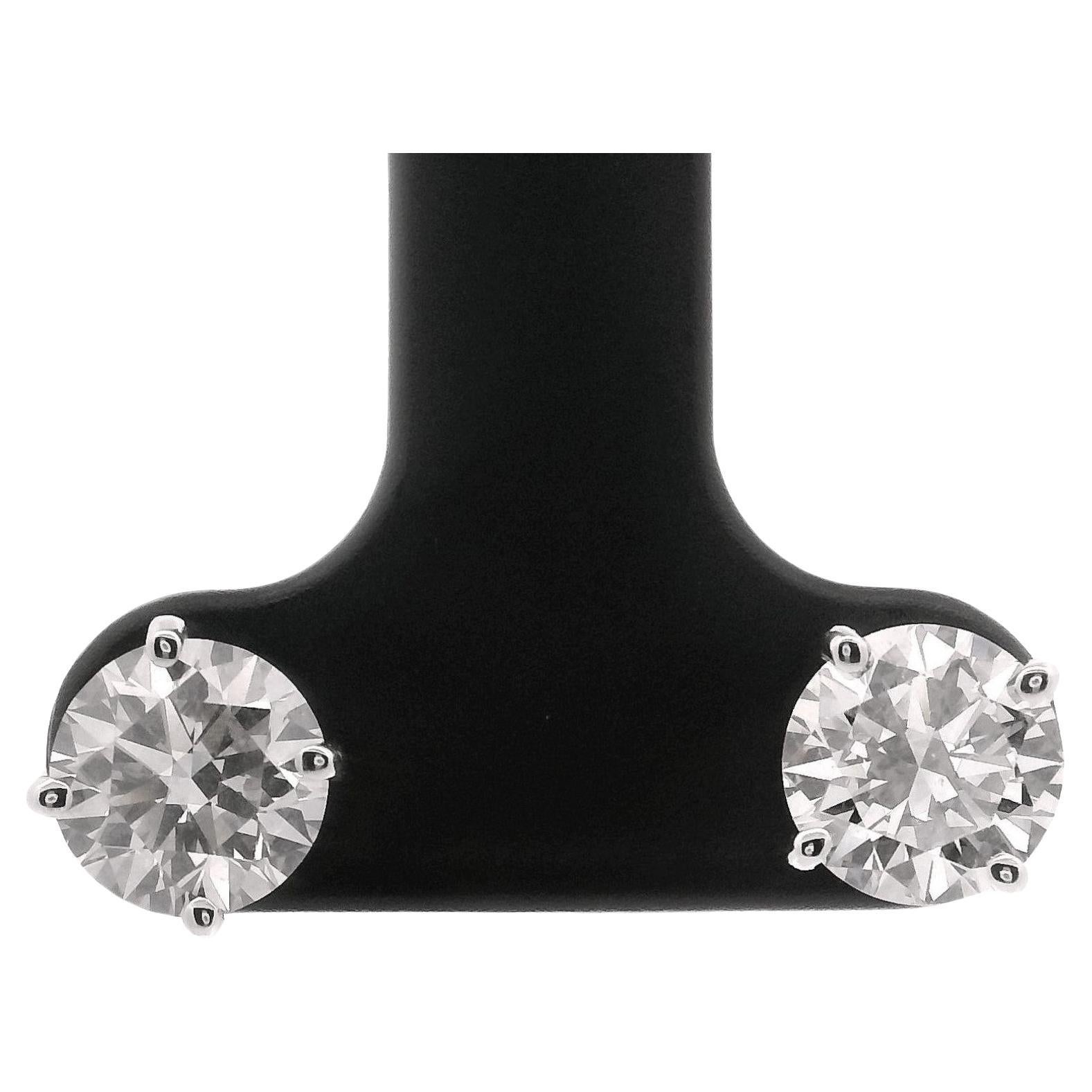 Brand New 2cttw Natural Diamond Stud Earrings in 14k White Gold For Sale