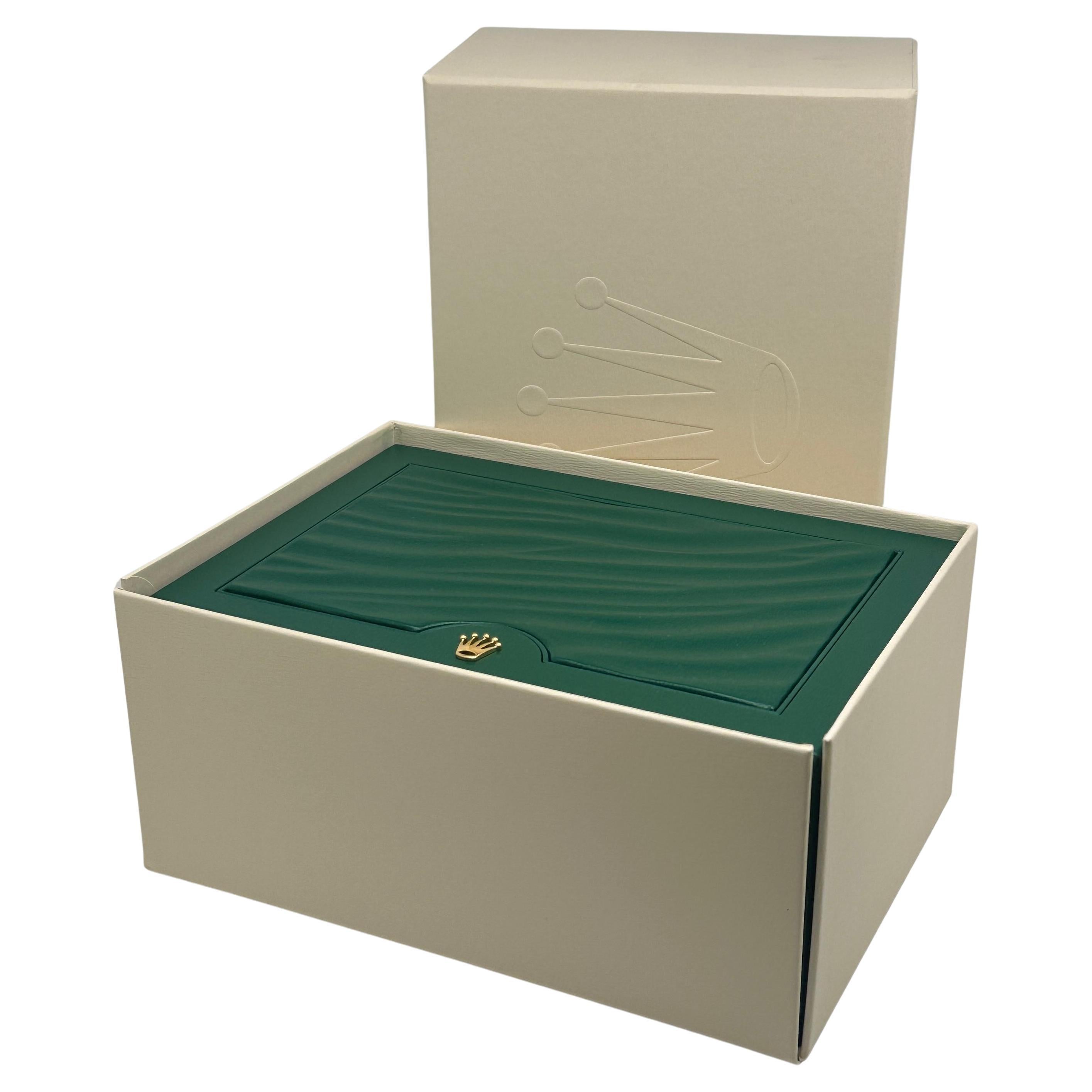 Brand New Authentic Rolex New Style Green Cream Box Only For Sale 1