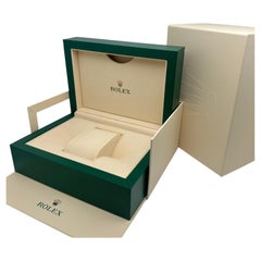 Brandneu Authentic Rolex New Style Grün Creme Box Nur