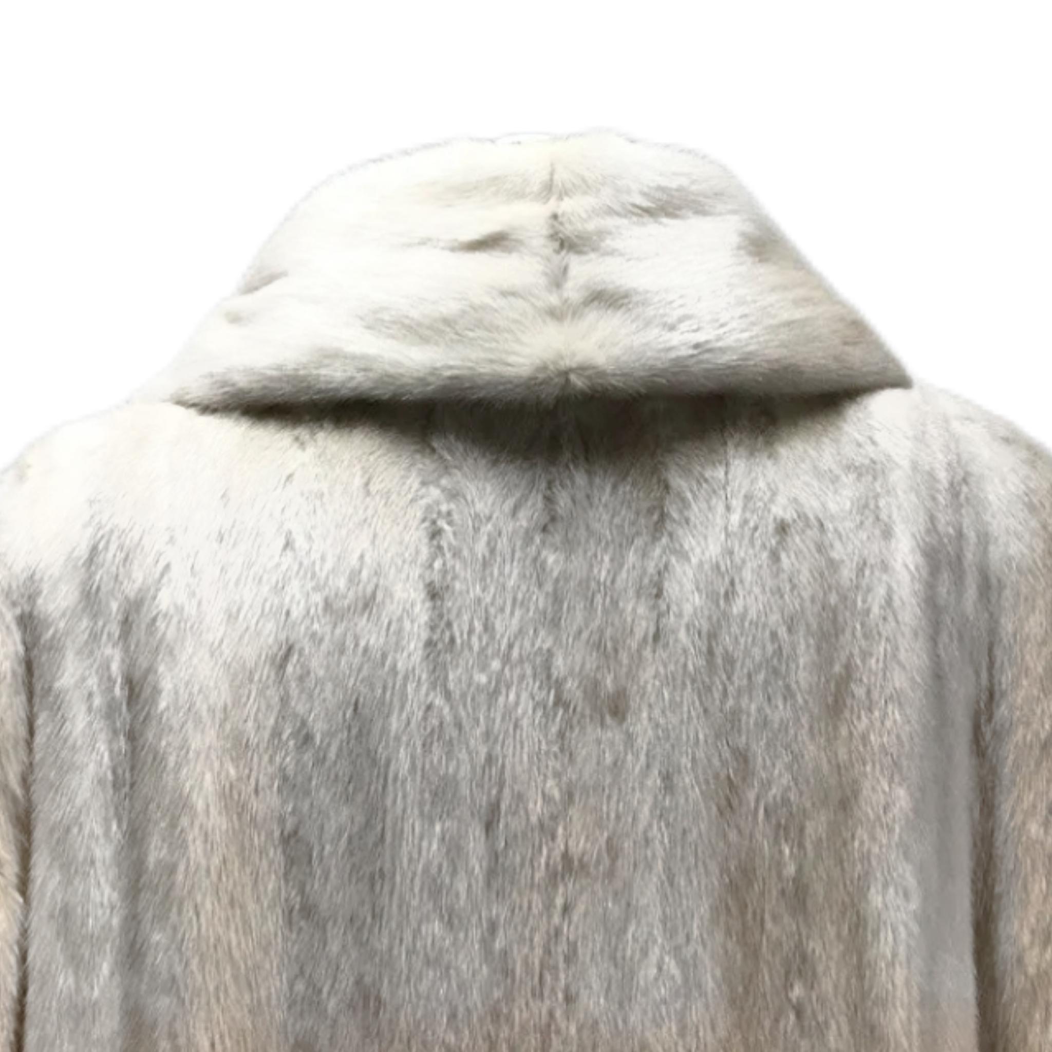 Brand new Big Tall Pearl Men's mink fur coat jacket size 2 XL In New Condition For Sale In Montreal, Quebec